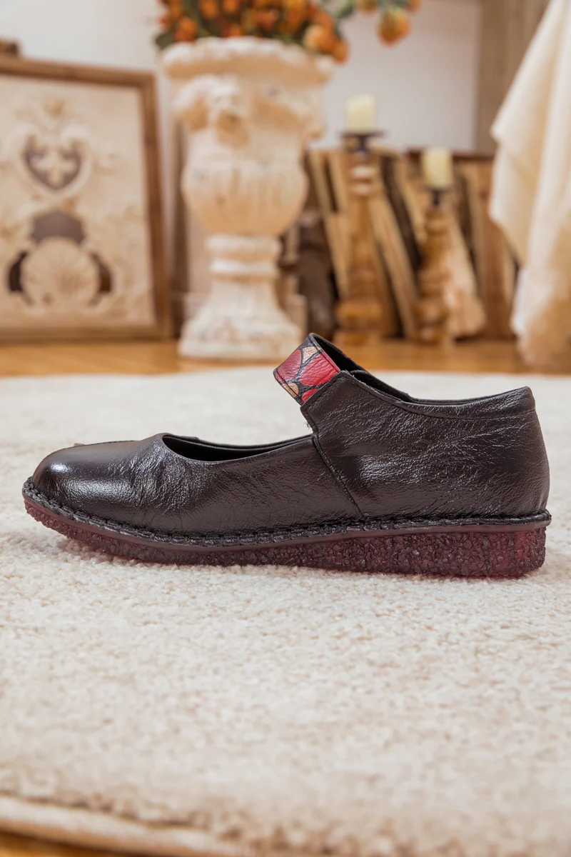 RUMOUR HAS IT| FLORAL PATTERN LEATHER MARY JANE - BLACK - Image 10