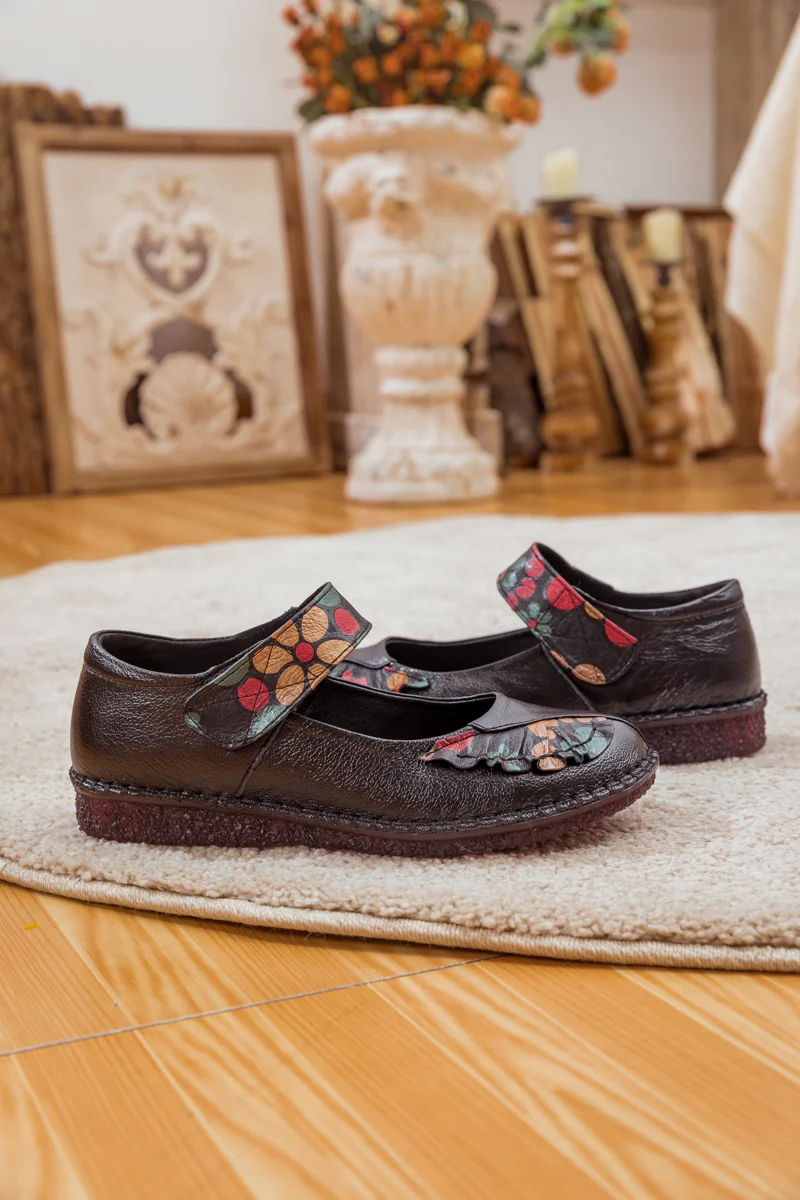 RUMOUR HAS IT| FLORAL PATTERN LEATHER MARY JANE - BLACK - Image 8