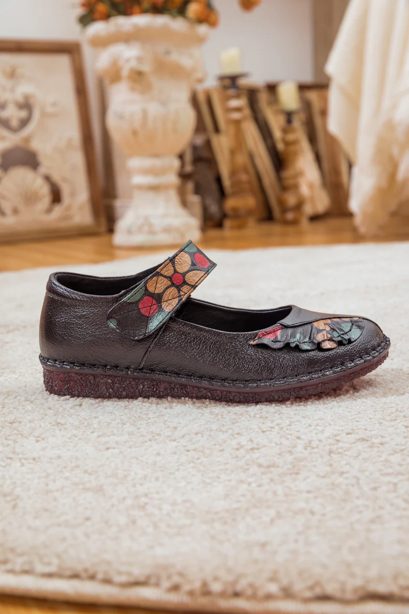 RUMOUR HAS IT| FLORAL PATTERN LEATHER MARY JANE - BLACK - Image 9