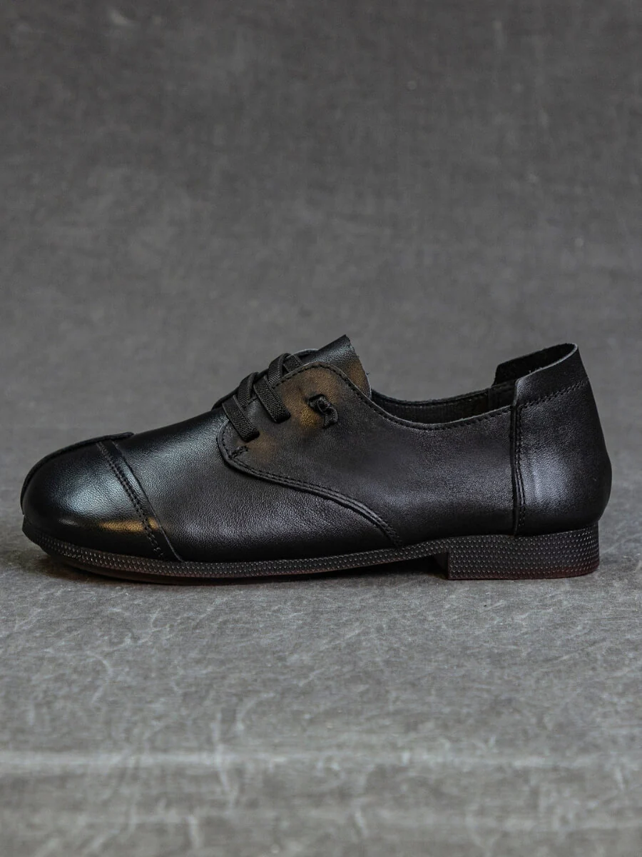Rumour Has It | Marlah Patch Upper Leather Loafer - black - Image 4