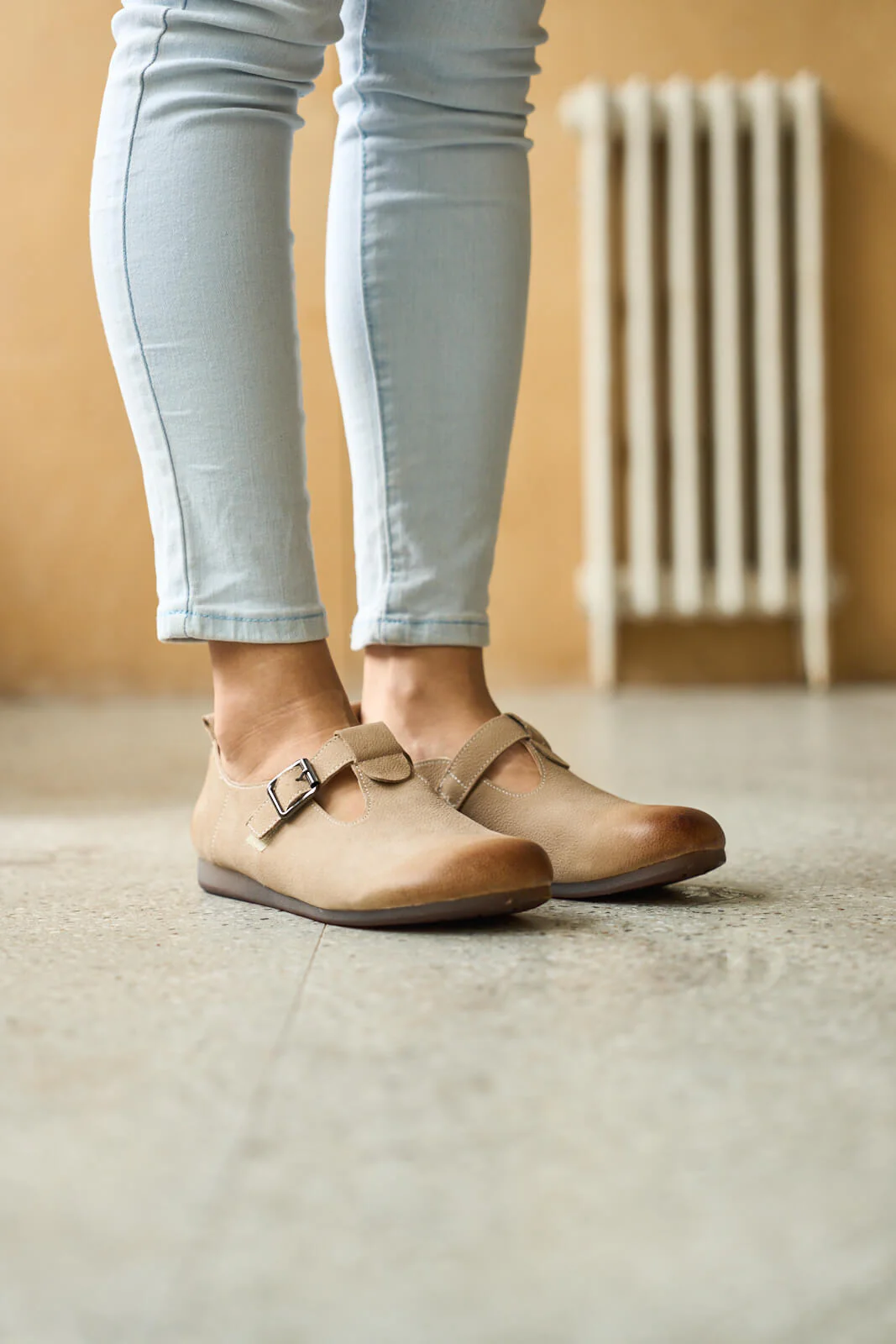 Rumour Has It | Marley Leather Clog - khaki - Image 5