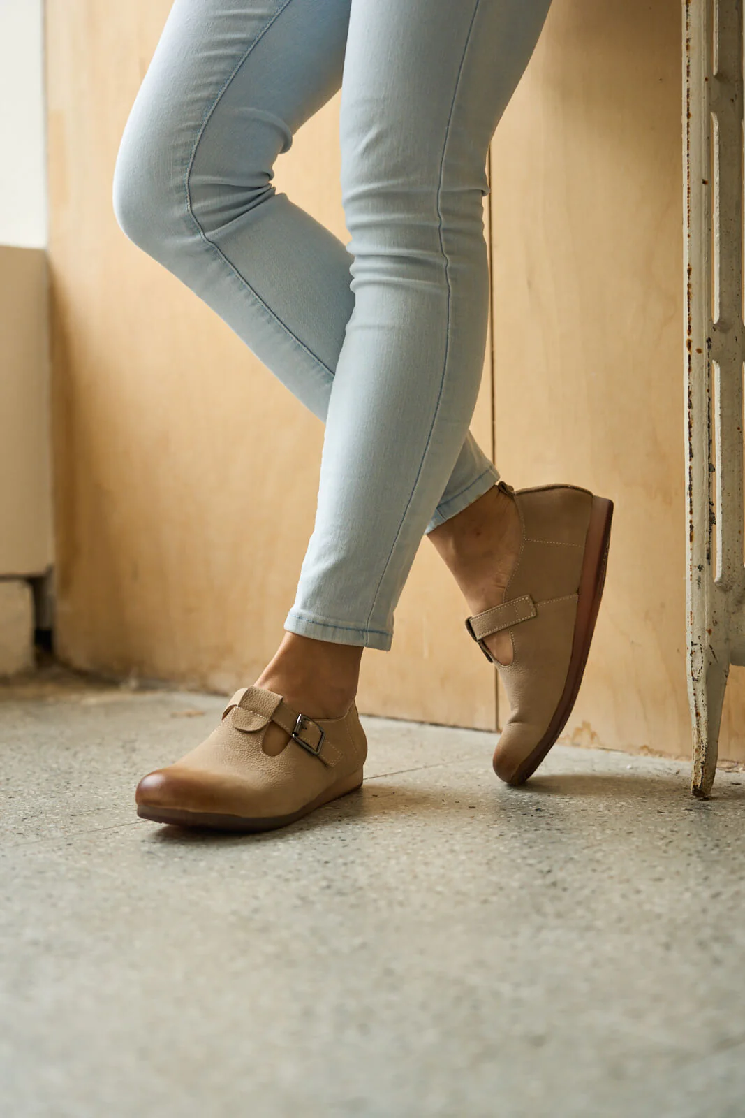 Rumour Has It | Marley Leather Clog - khaki - Image 8