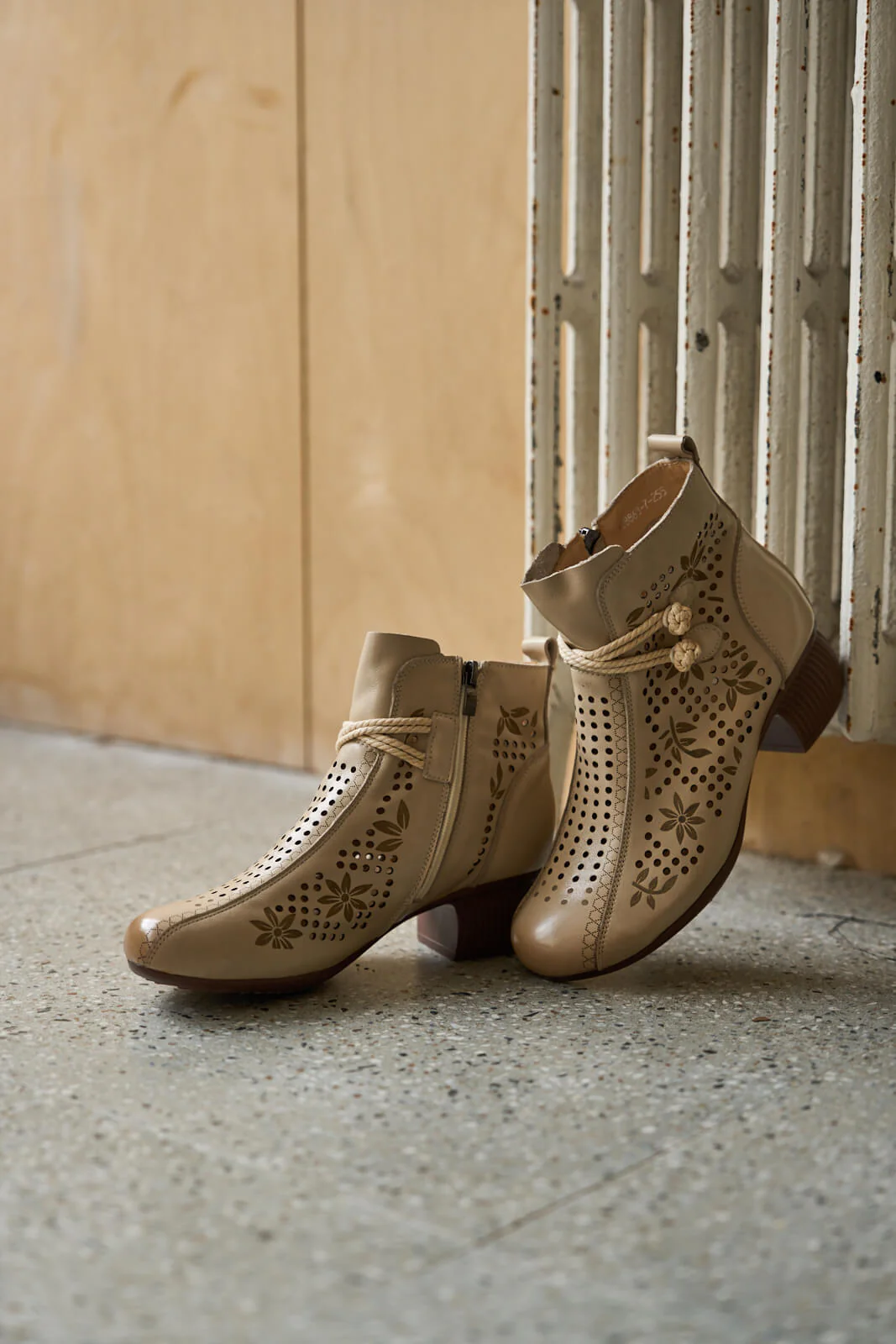 Rumour Has It | Mirina Perforated Leather Ankle Boot - cream - Image 8
