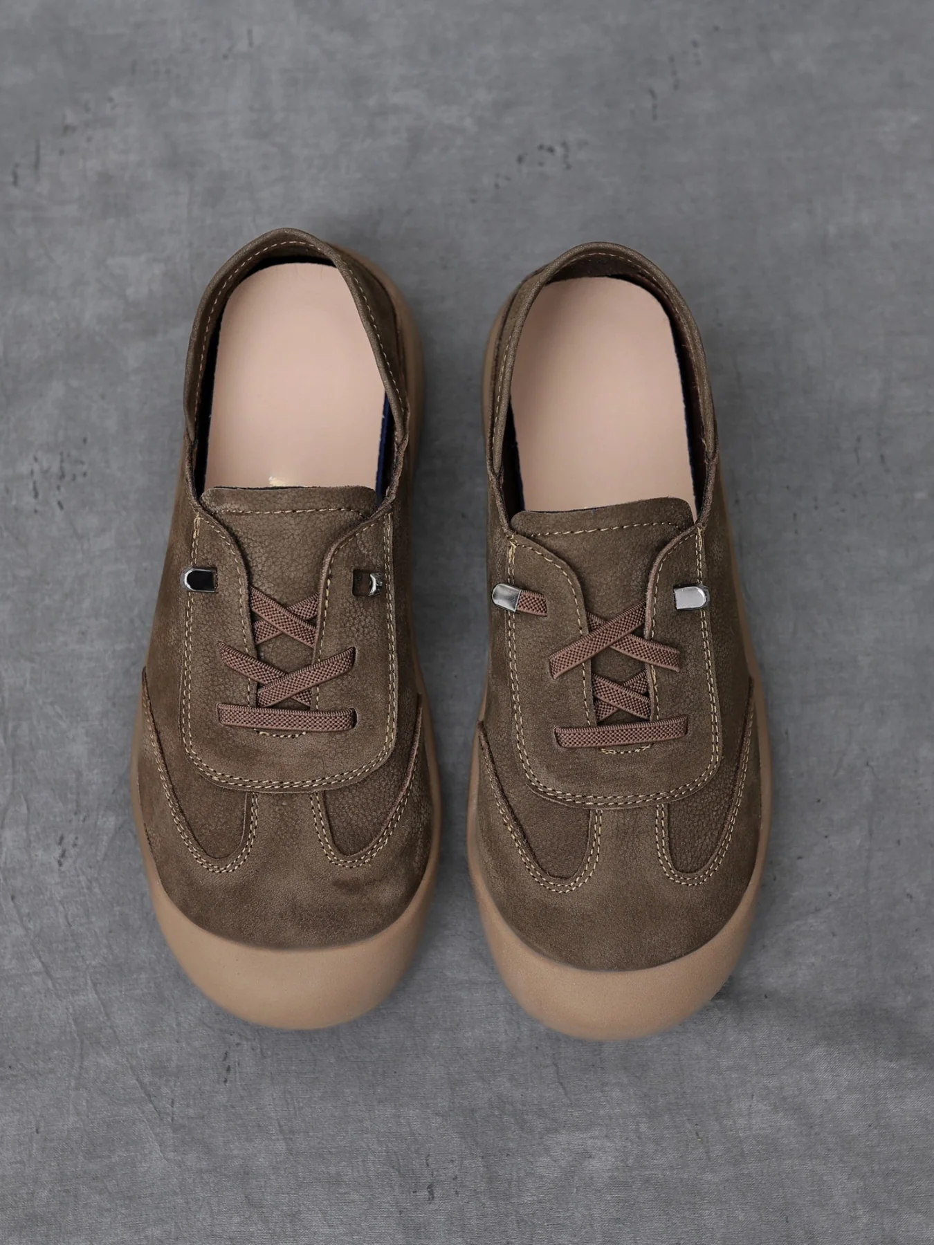 Rumour Has It | Nella Contrast Leather Casual Sneaker - olive - Image 5
