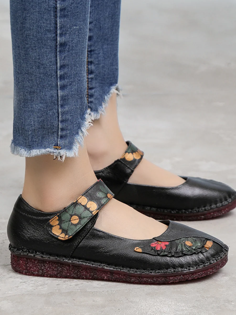 Rumour Has It | Perforated Flower Printed Leather Mary Jane - Black - Image 4