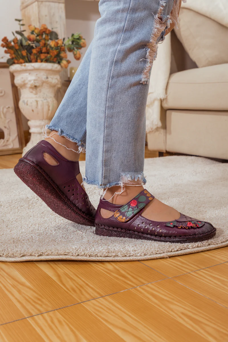 RUMOUR HAS IT| PERFORATED LEATHER MARY JANE - PURPLE - Image 4