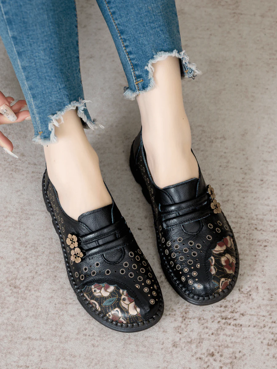 RUMOUR HAS IT | PERFORATED UPPER FLORAL EMBOSSED LEATHER LOAFER - BLACK - Image 3