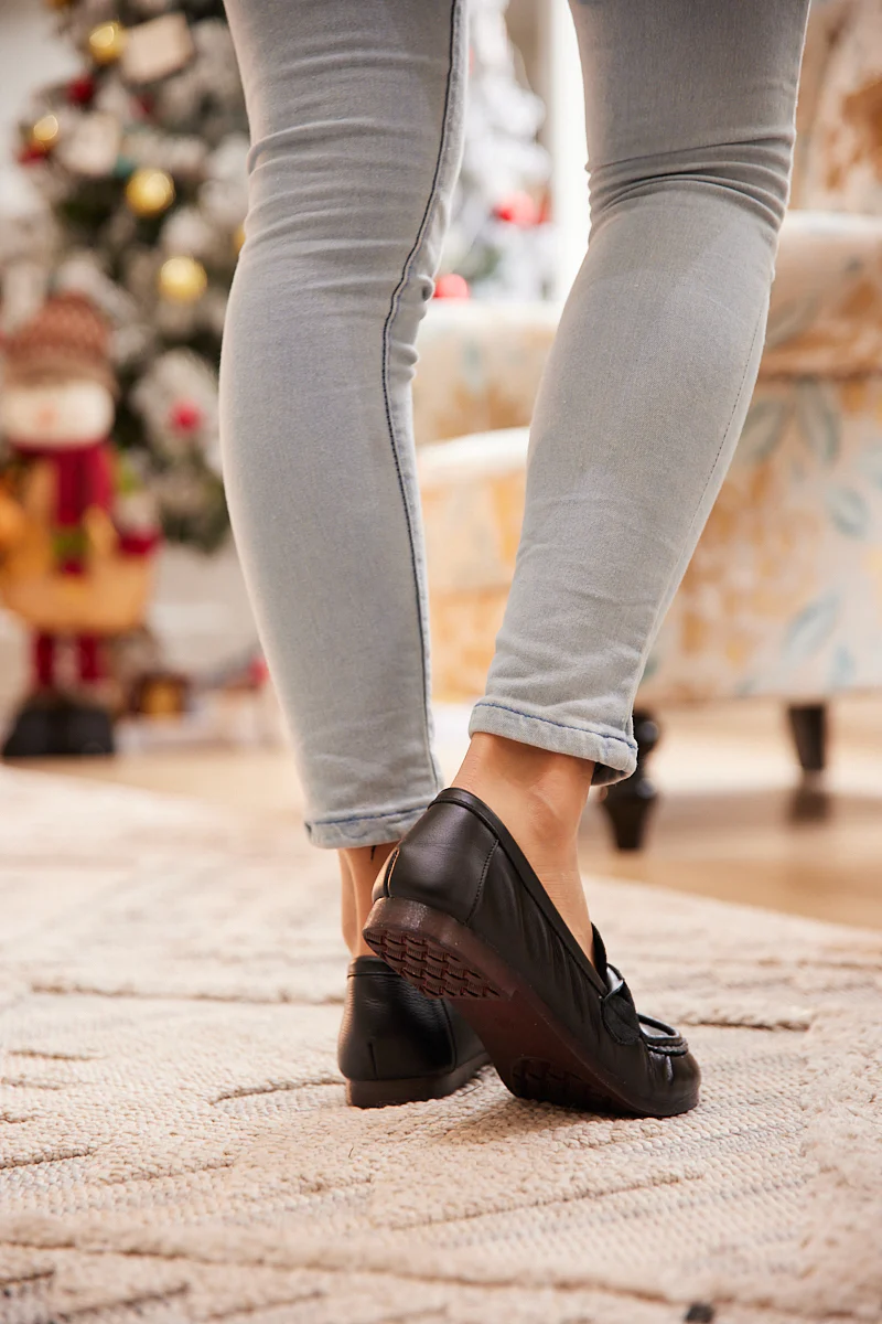 Rumour Has It | Serious Leisure Leather Loafer - Black - Image 3