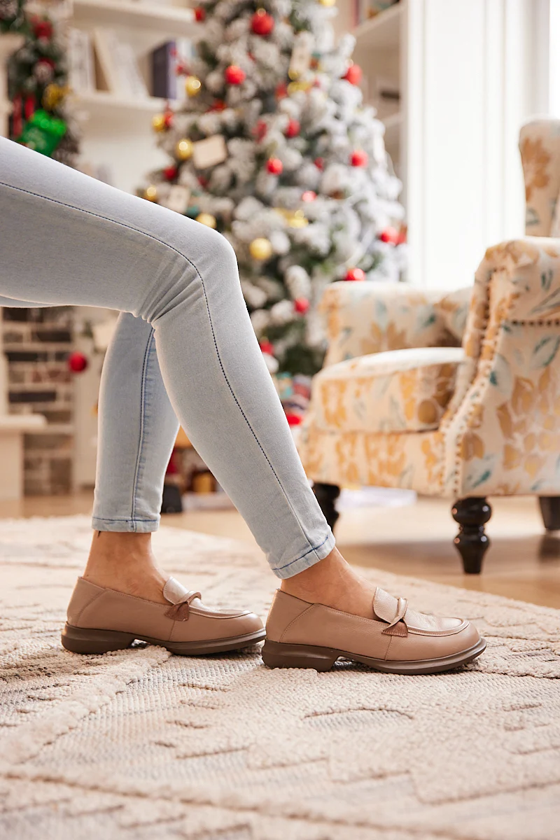Rumour Has It | Simple Your Way Leather Loafer - Neutral - Image 6