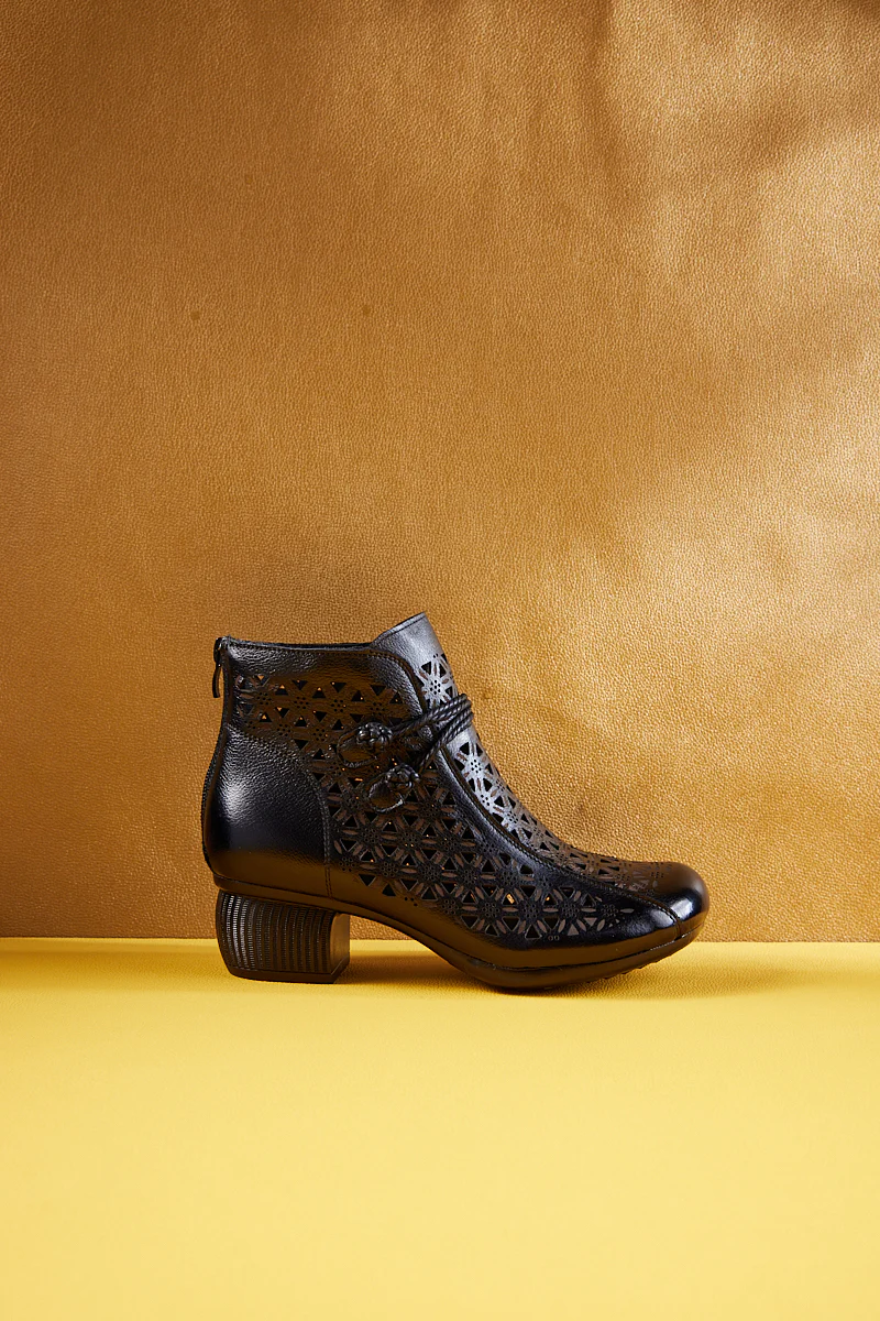 Rumour Has It | Snowflake Perforated Upper Leather Boots - Black - Image 7