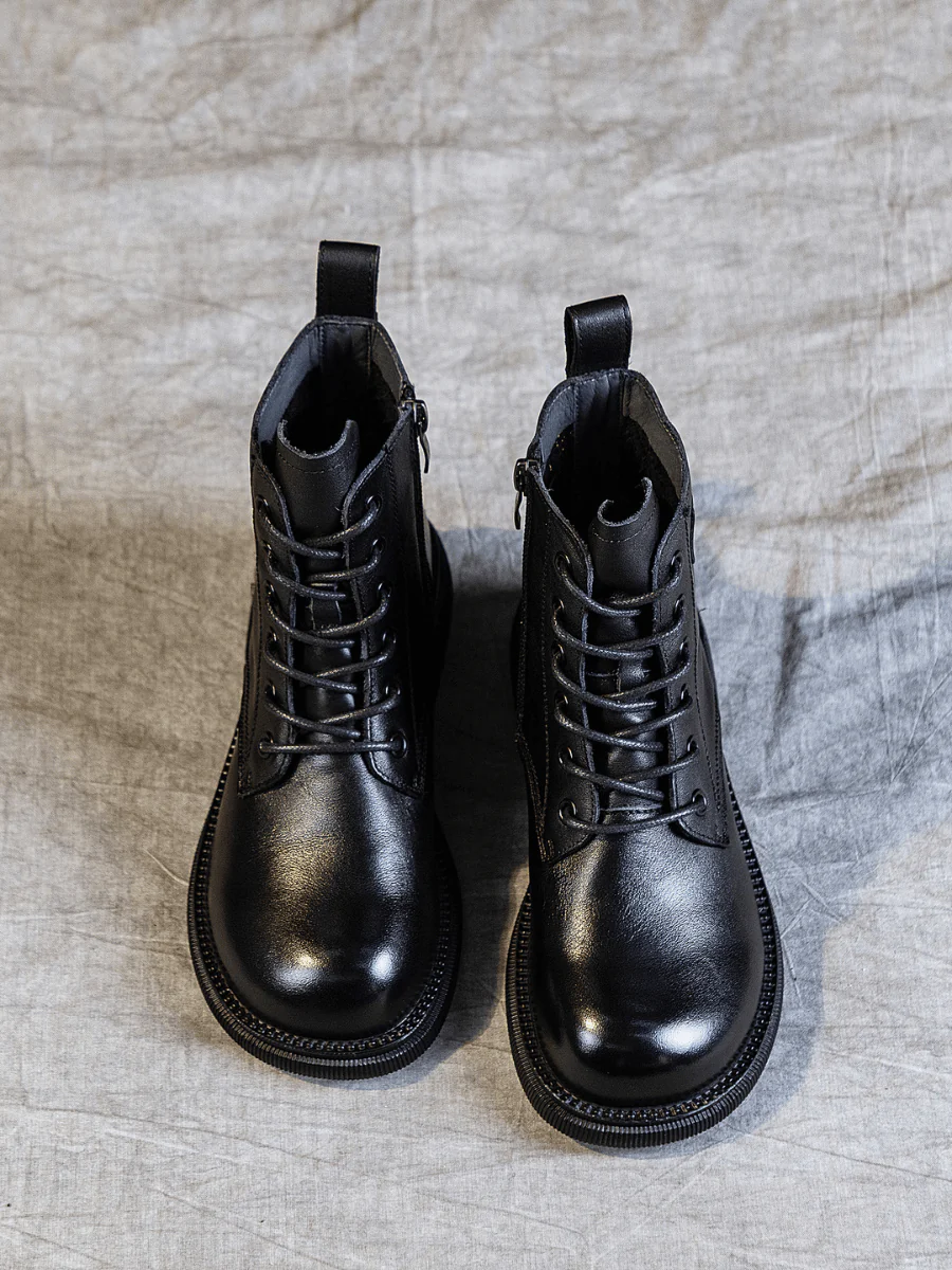 RUMOUR HAS IT | ZIP UP LEATHER COMBAT BOOT - BLACK - Image 2