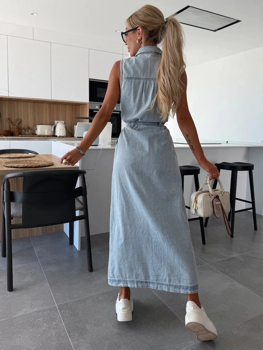 Sierra Serenade Denim Maxi Dress - blue - Image 4