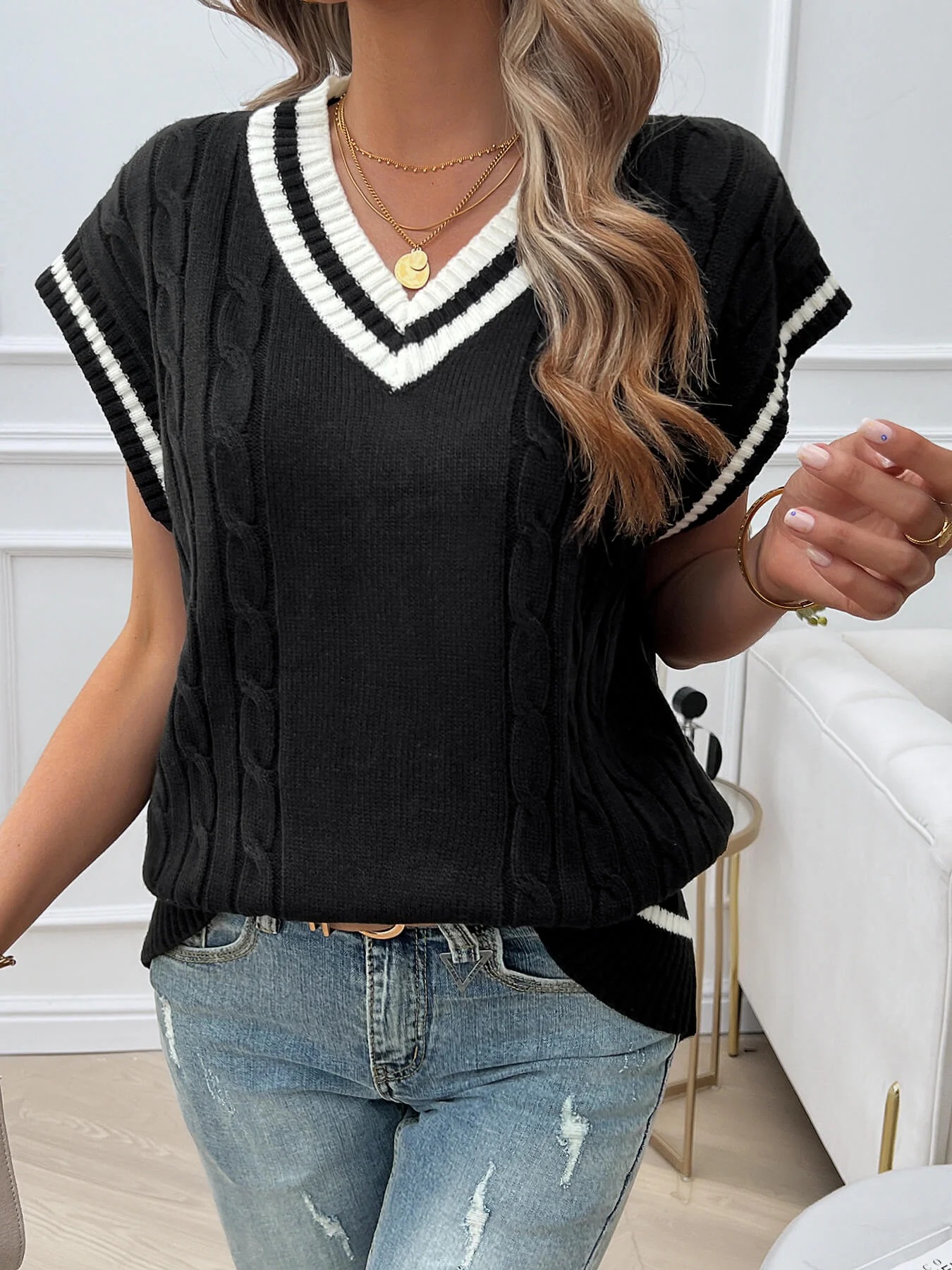 Sivan Cable Knit Sweater Vest - Black - Image 3