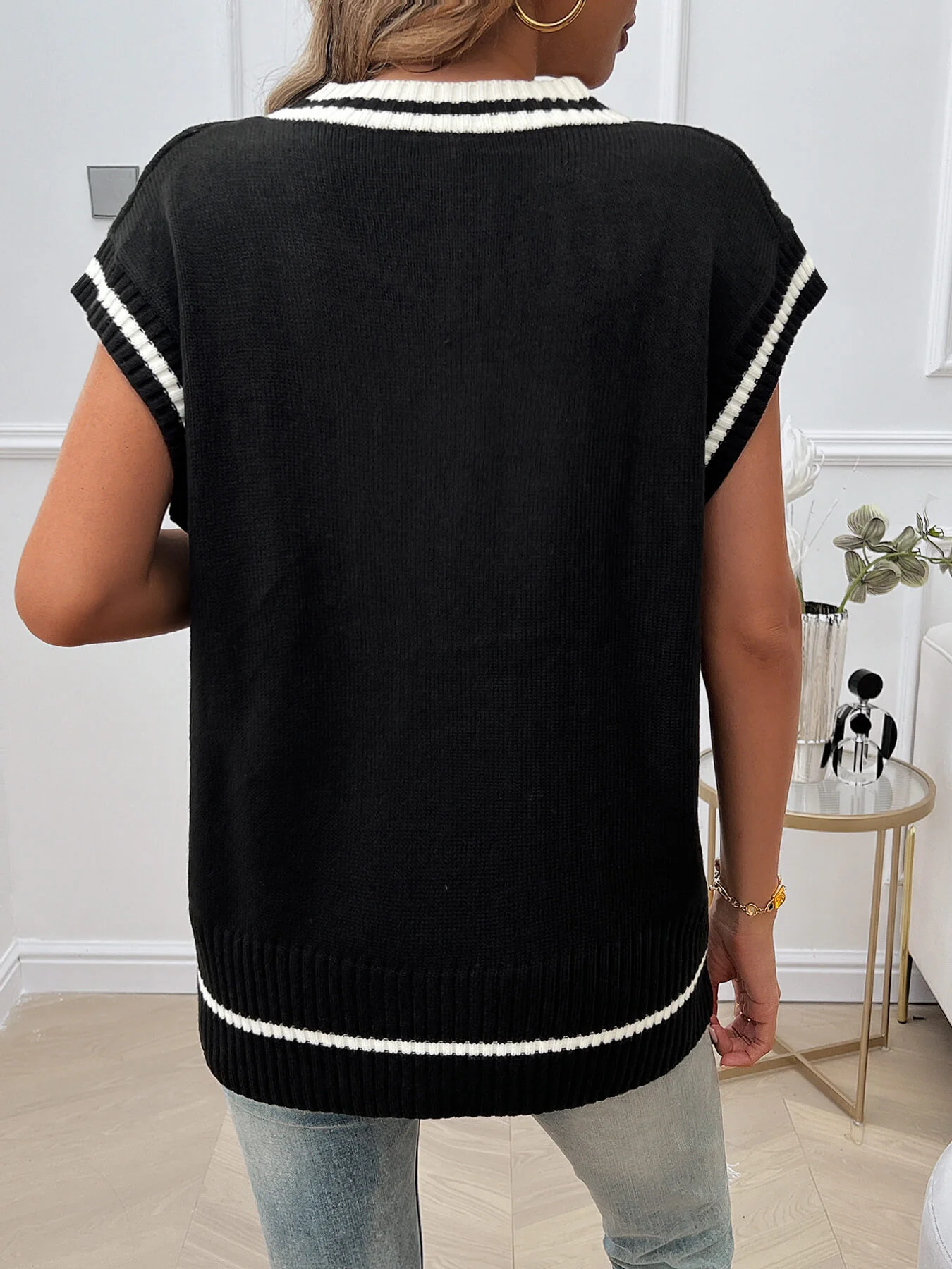 Sivan Cable Knit Sweater Vest - Black - Image 5