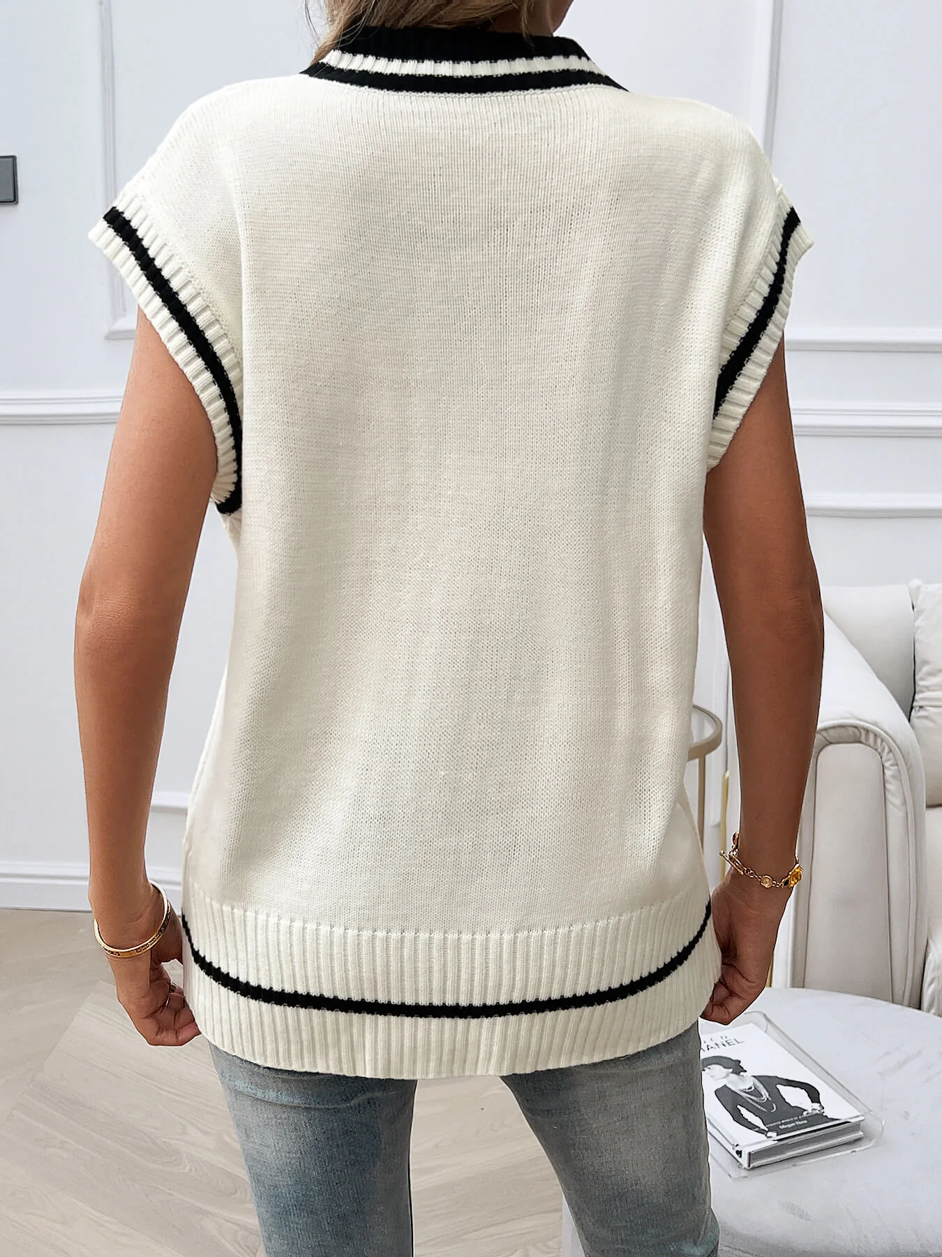 Sivan Cable Knit Sweater Vest - White - Image 5