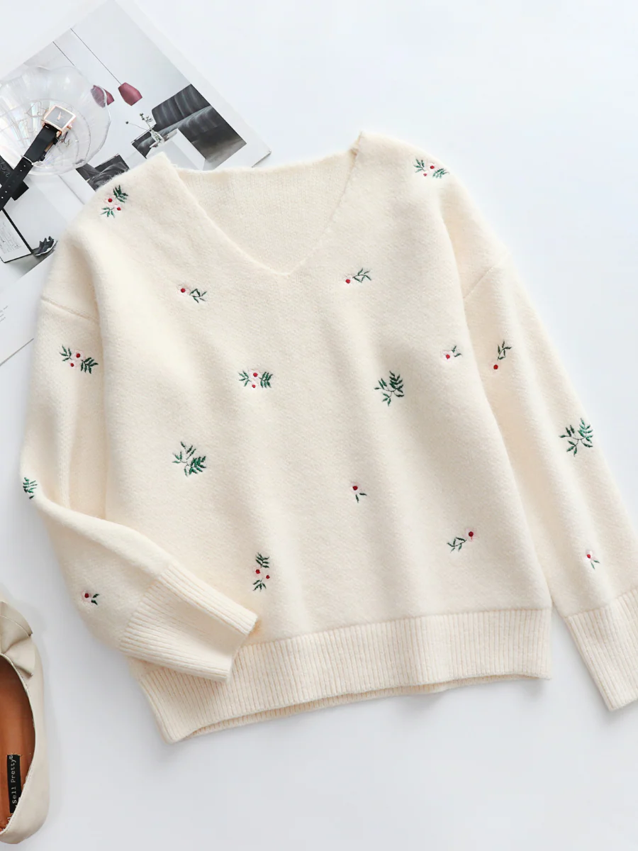 Smaibulun | Beige Wide V-neck Daisy Embroidered Knit Sweater - Image 2