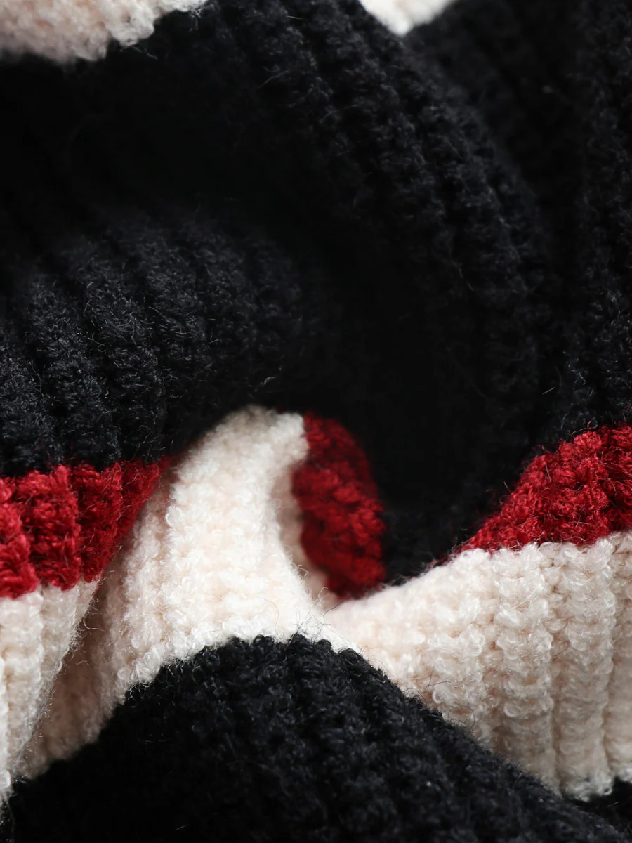 Smaibulun | Black White Red Stripe Crew Neck Knit Top - Image 5
