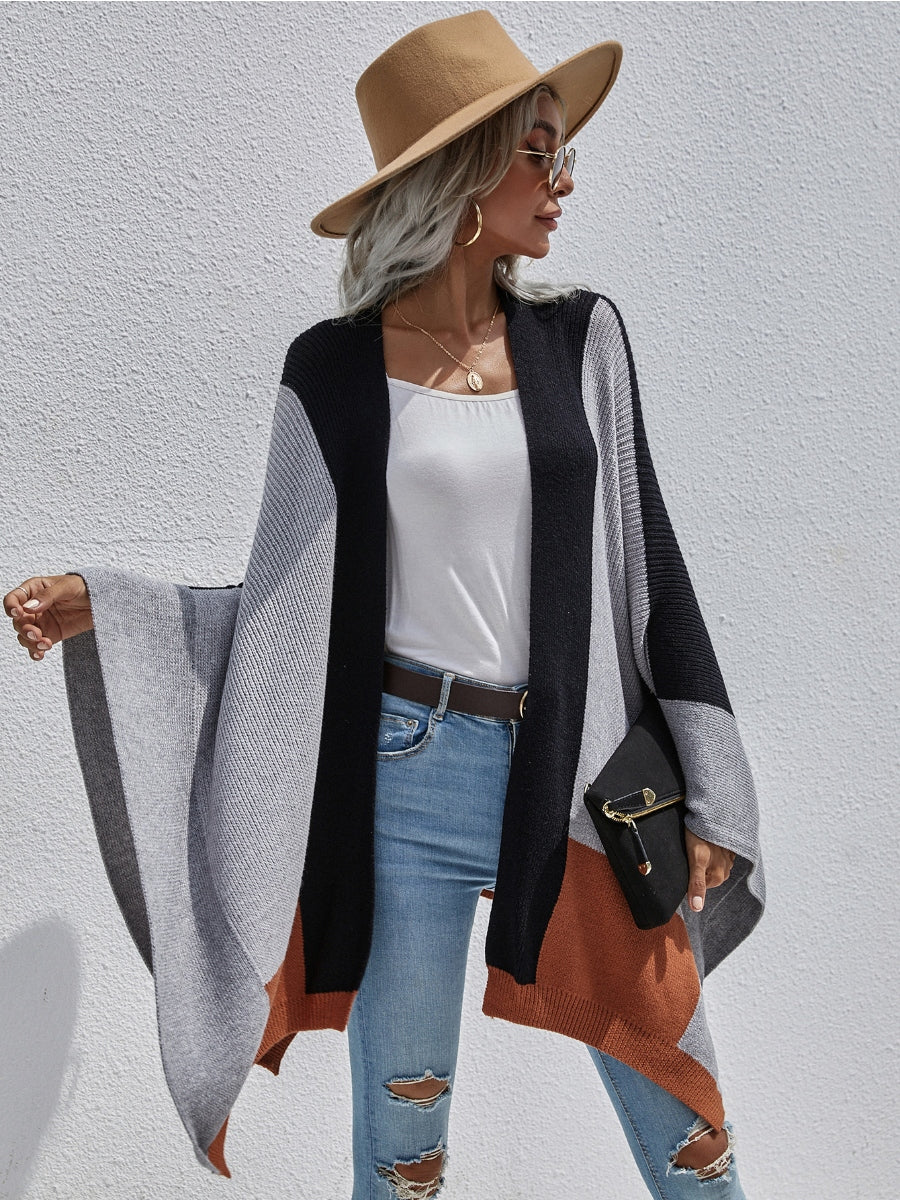 Smaibulun | Color Block Knit Ruana - Black - Image 3