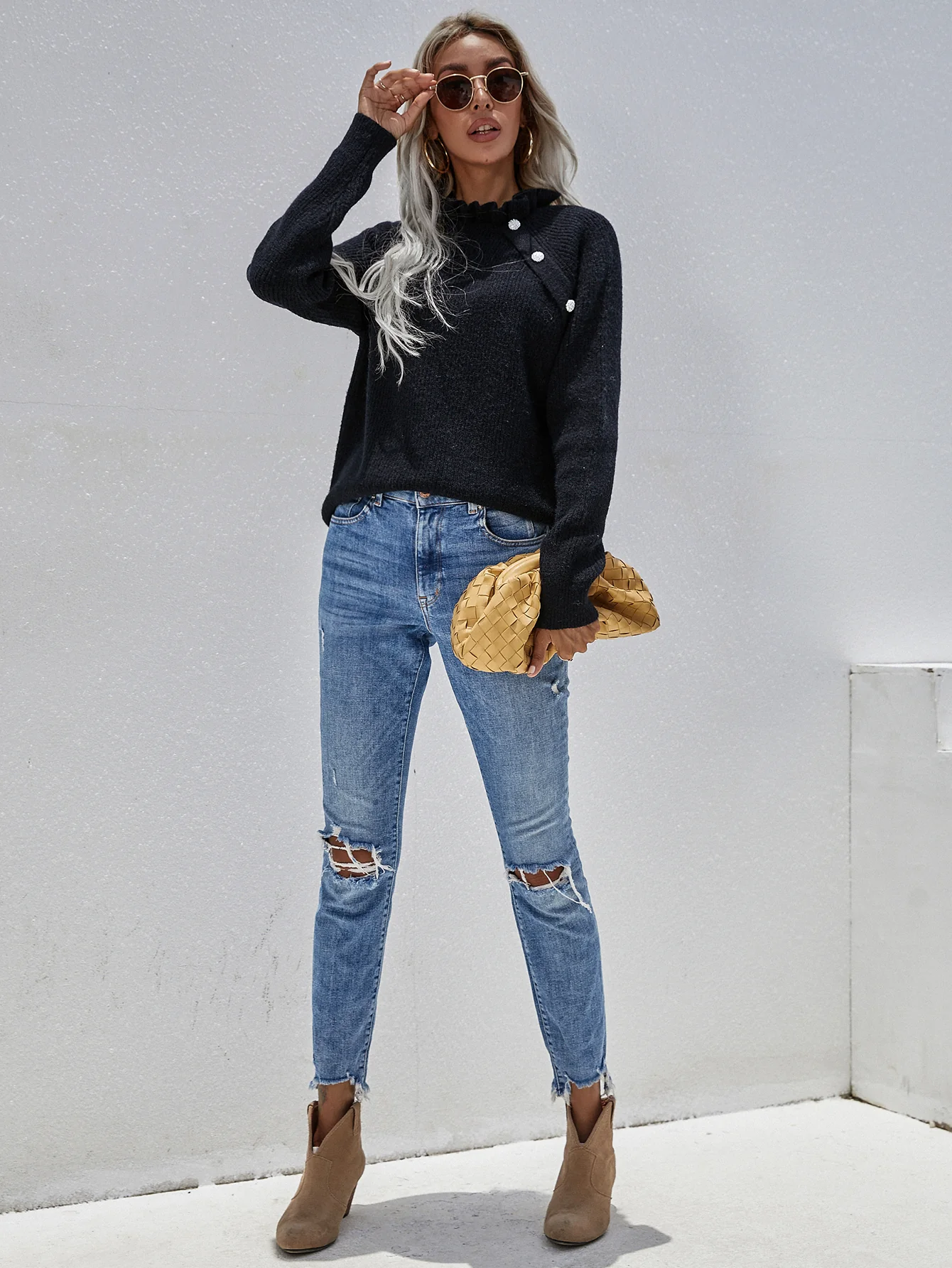Smaibulun Doll | MAKEDO Black Knit Sweater - Image 5