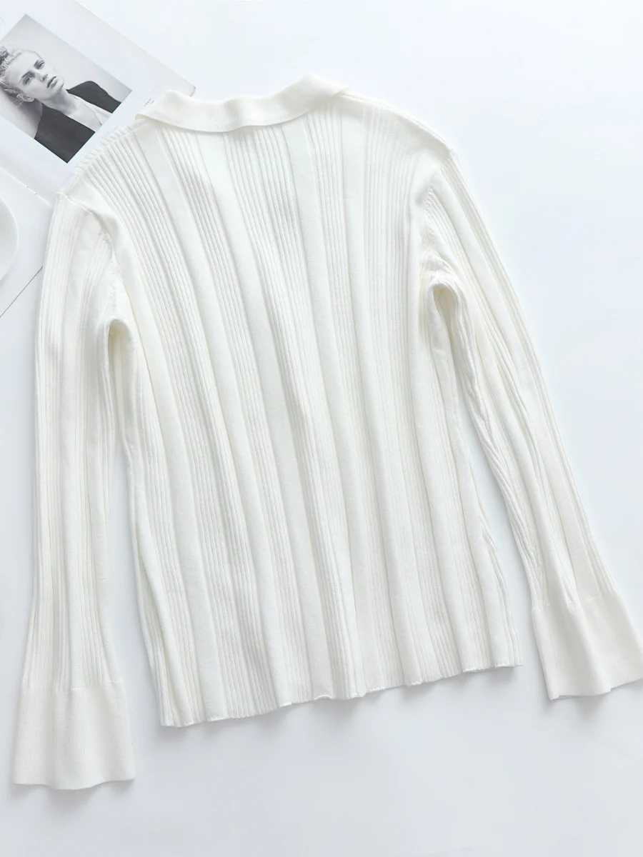 Smaibulun Doll | TAMIA Bell Cuff Knit Shirt Jacket - White - Image 5