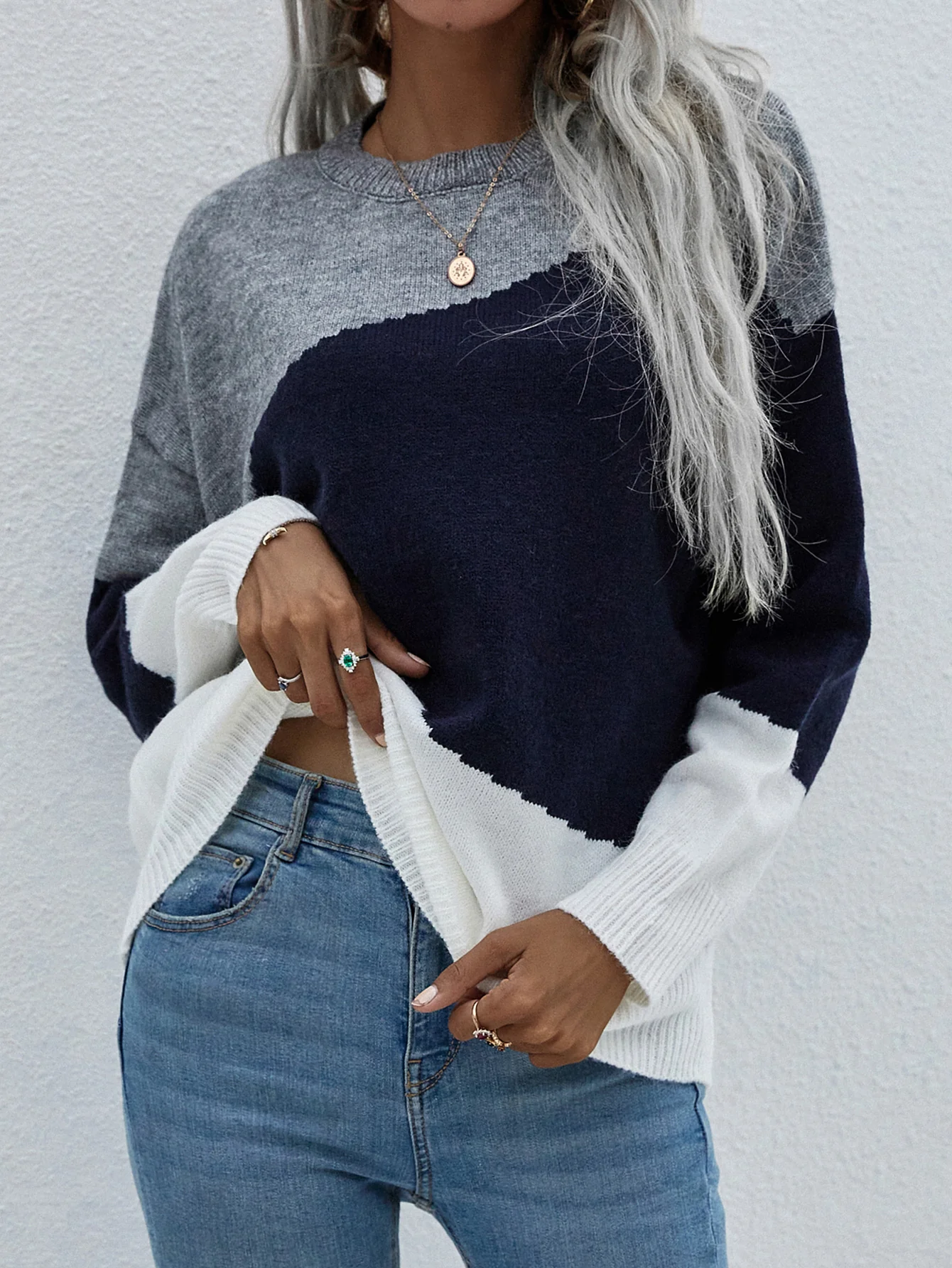 Smaibulun | ELMA Knit Jumper - Navy Block