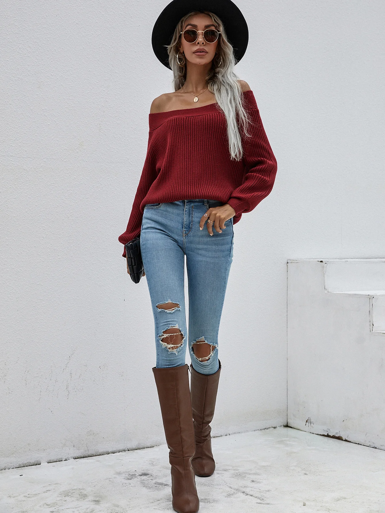Smaibulun | Maroon Bell-Sleeve Off-Shoulder Knit Sweater