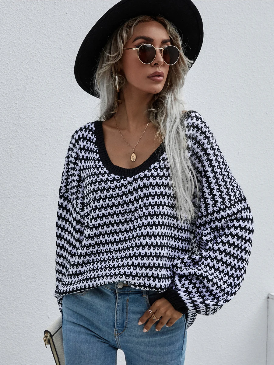 Smaibulun | Puff sleeve V-Neck Sweater - Black - Image 5