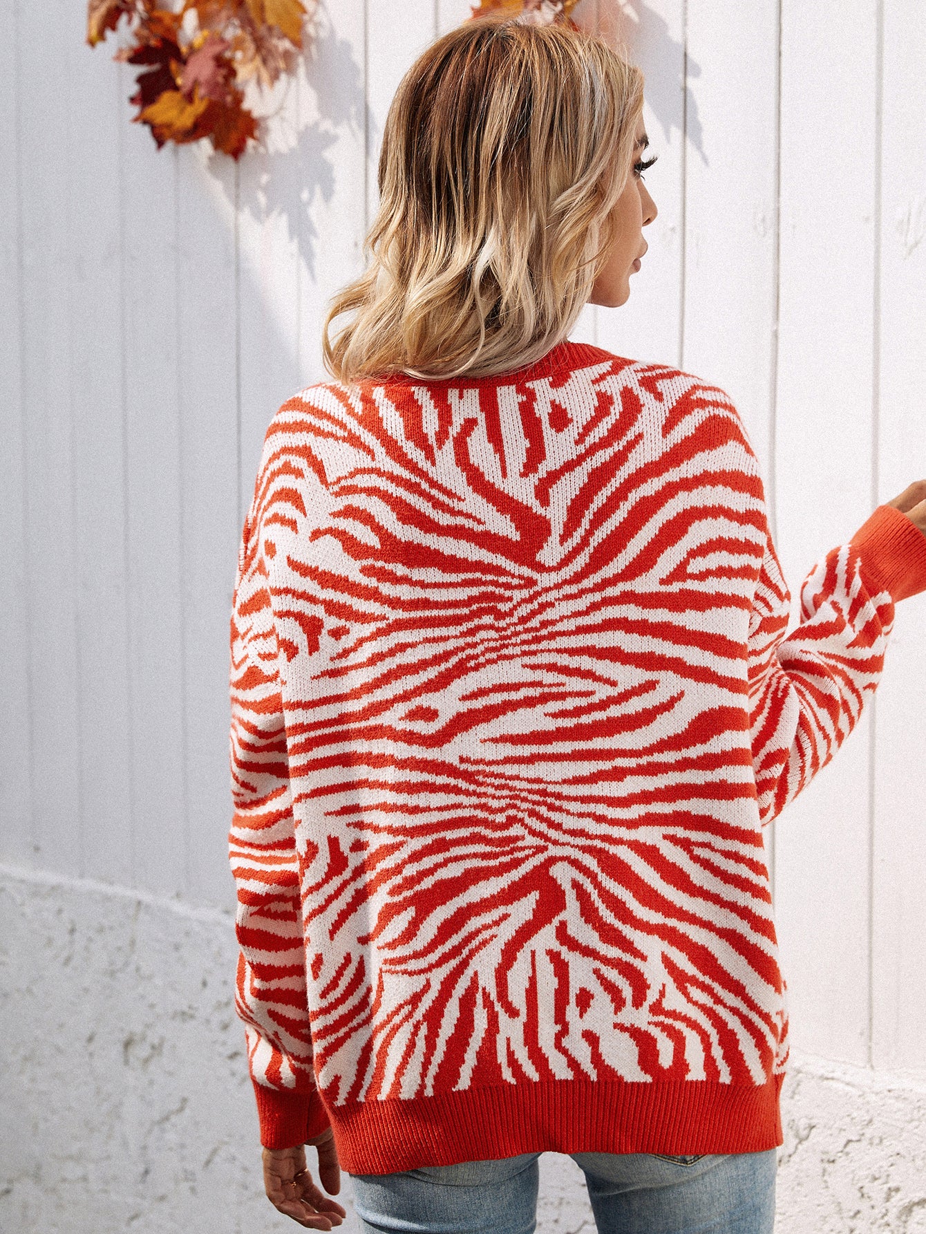 Smaibulun | Tiger Year Animal Patterned Knit Cardigan - Orange - Image 6