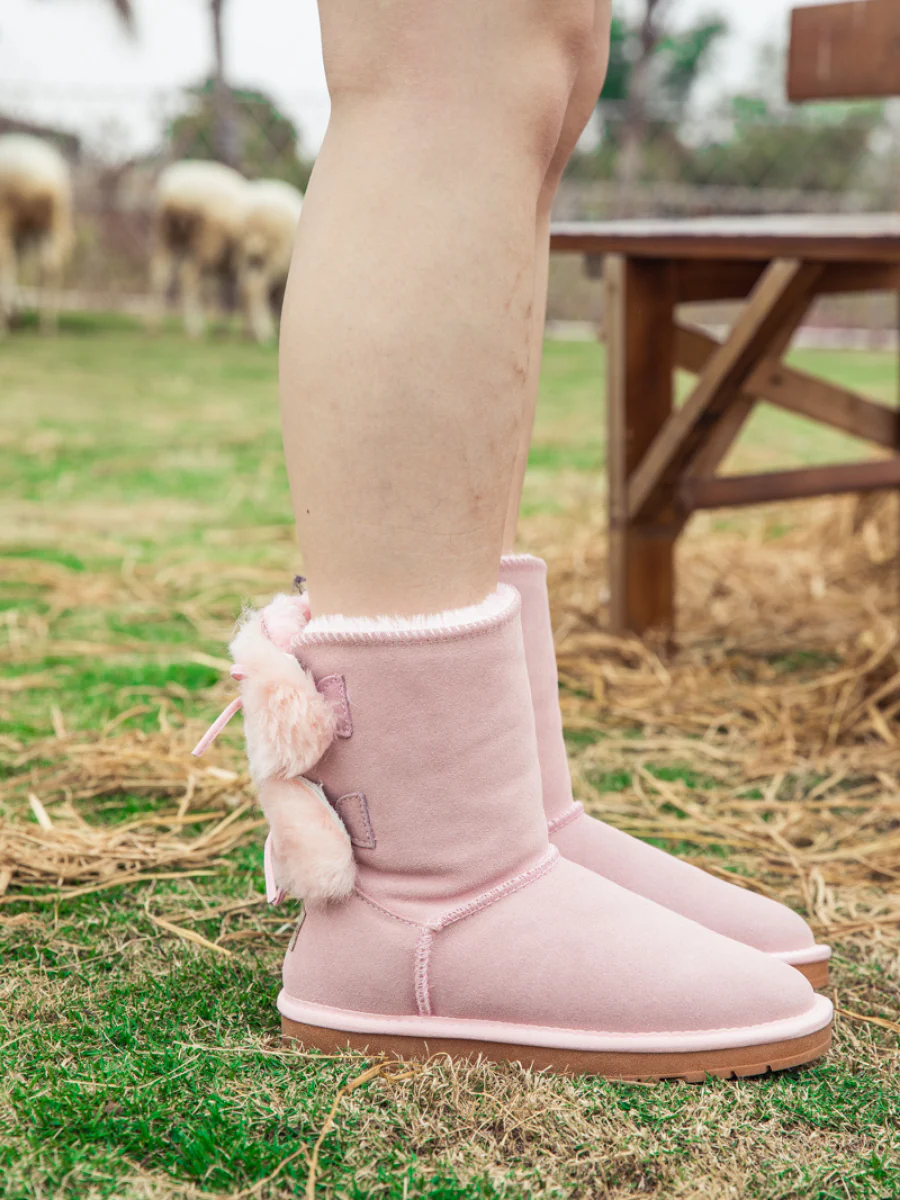 SMAIBULUN Ugg | Back Woollen Bow Suede Boots - Pink - Image 3