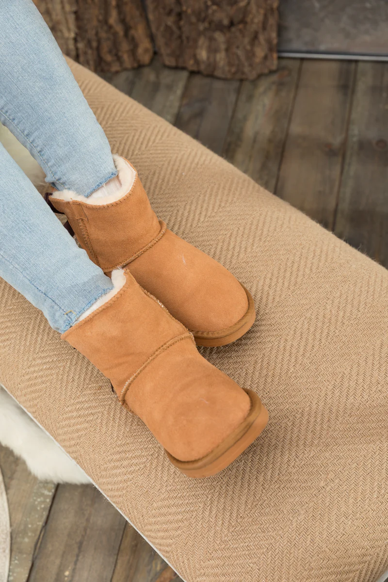 SMAIBULUN Ugg | Bailey Bow Ugg Mini Boots - Chestnut - Image 12