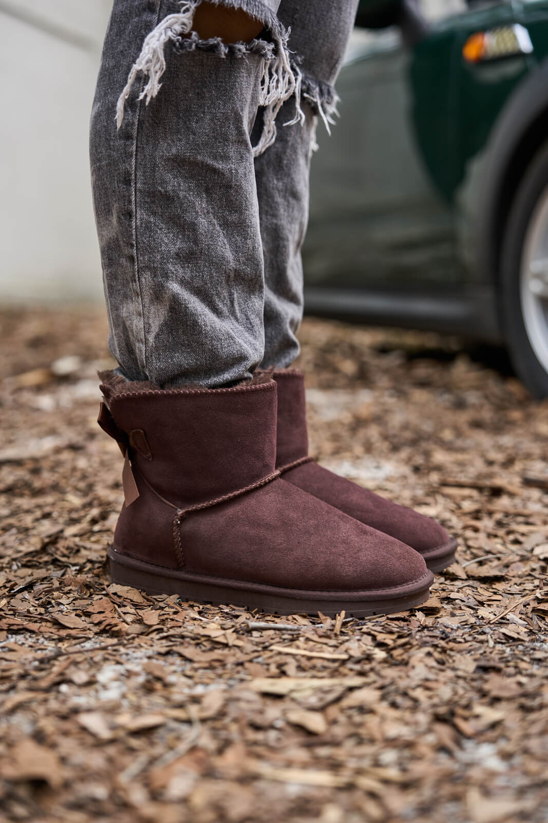 SMAIBULUN Ugg | Bailey Bow Ugg Mini Boots - Chocolate - Image 6