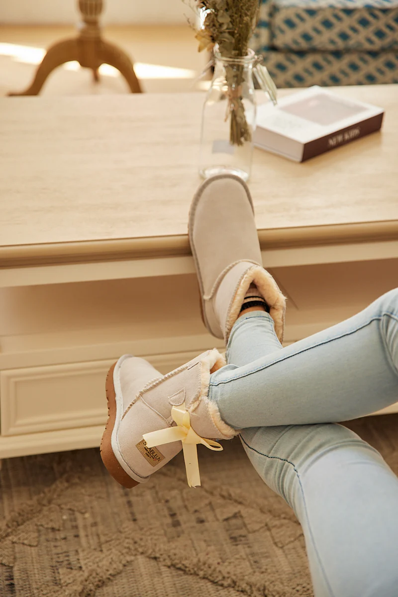 SMAIBULUN Ugg | Bailey Bow Ugg Mini Boots - Cream - Image 7