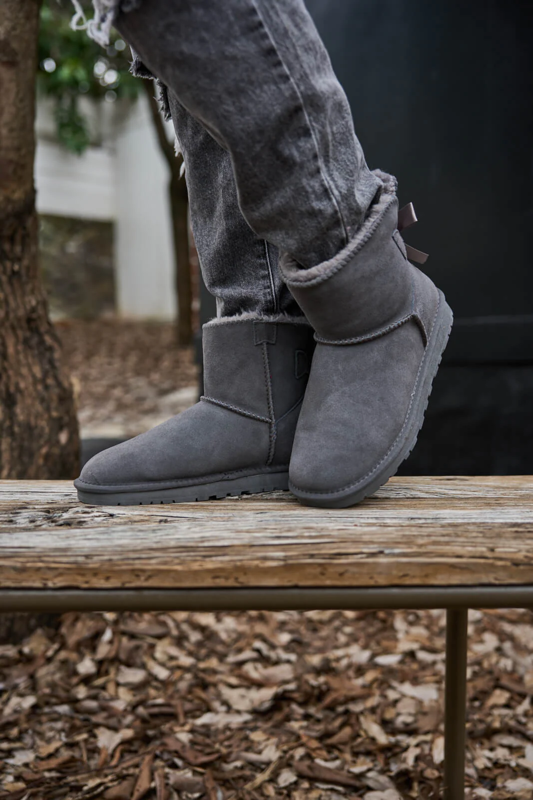 SMAIBULUN Ugg | Bailey Bow Ugg Mini Boots - Grey - Image 3