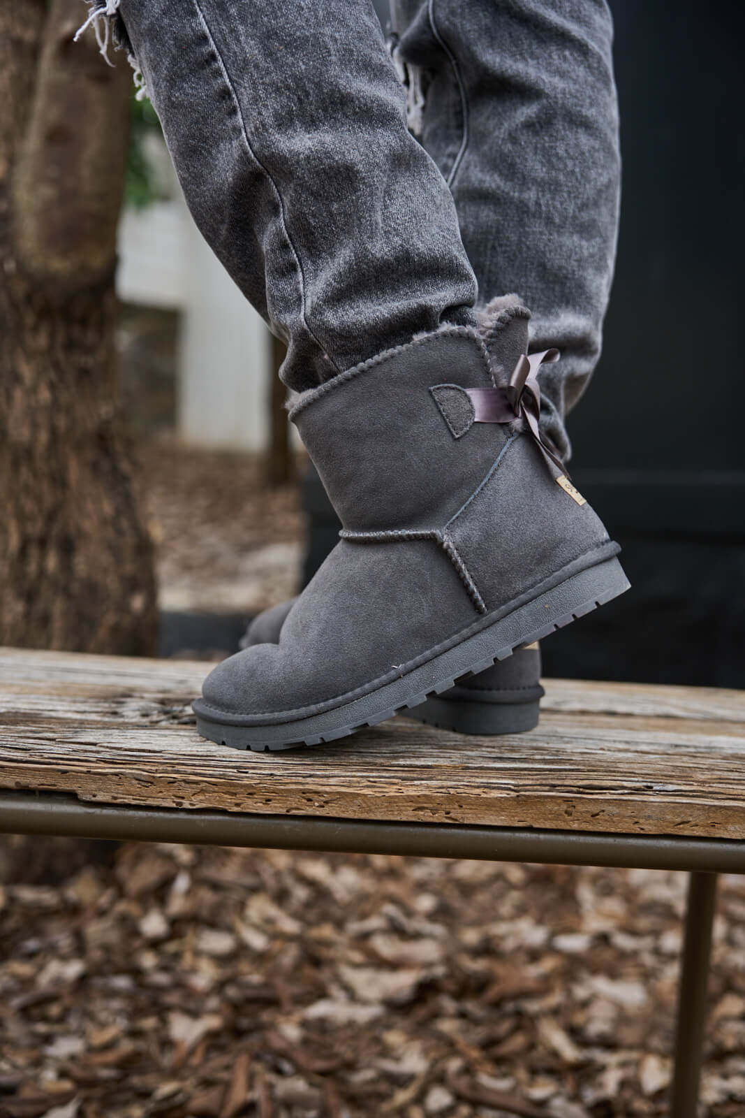 SMAIBULUN Ugg | Bailey Bow Ugg Mini Boots - Grey - Image 4