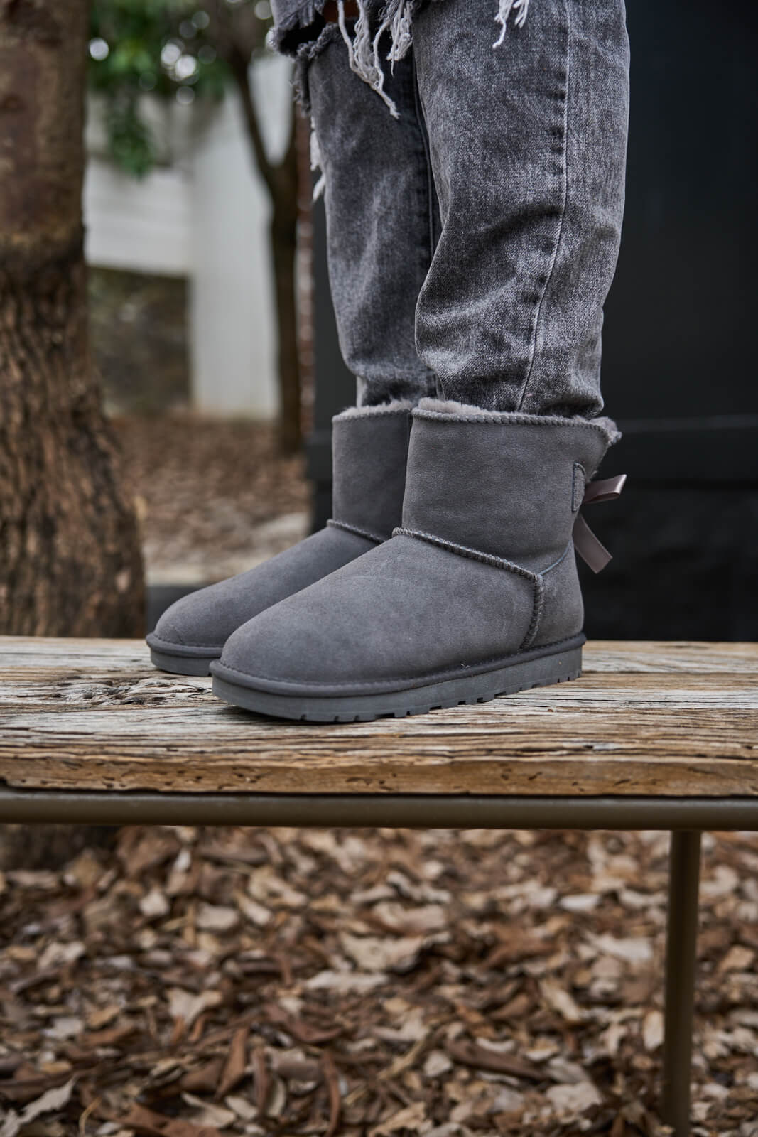 SMAIBULUN Ugg | Bailey Bow Ugg Mini Boots - Grey - Image 7