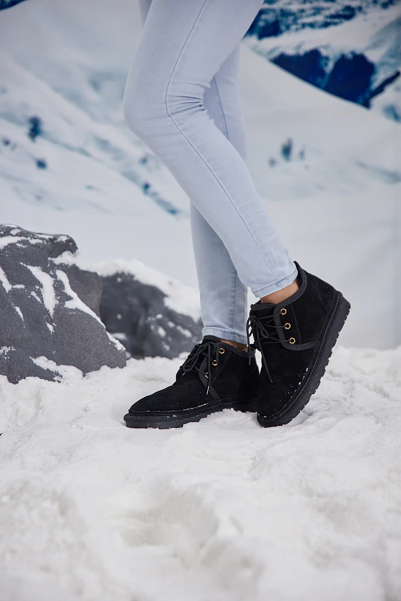 Smaibulun Ugg | Bellman Wool Lined Lace-Up Boots - Black - Image 6