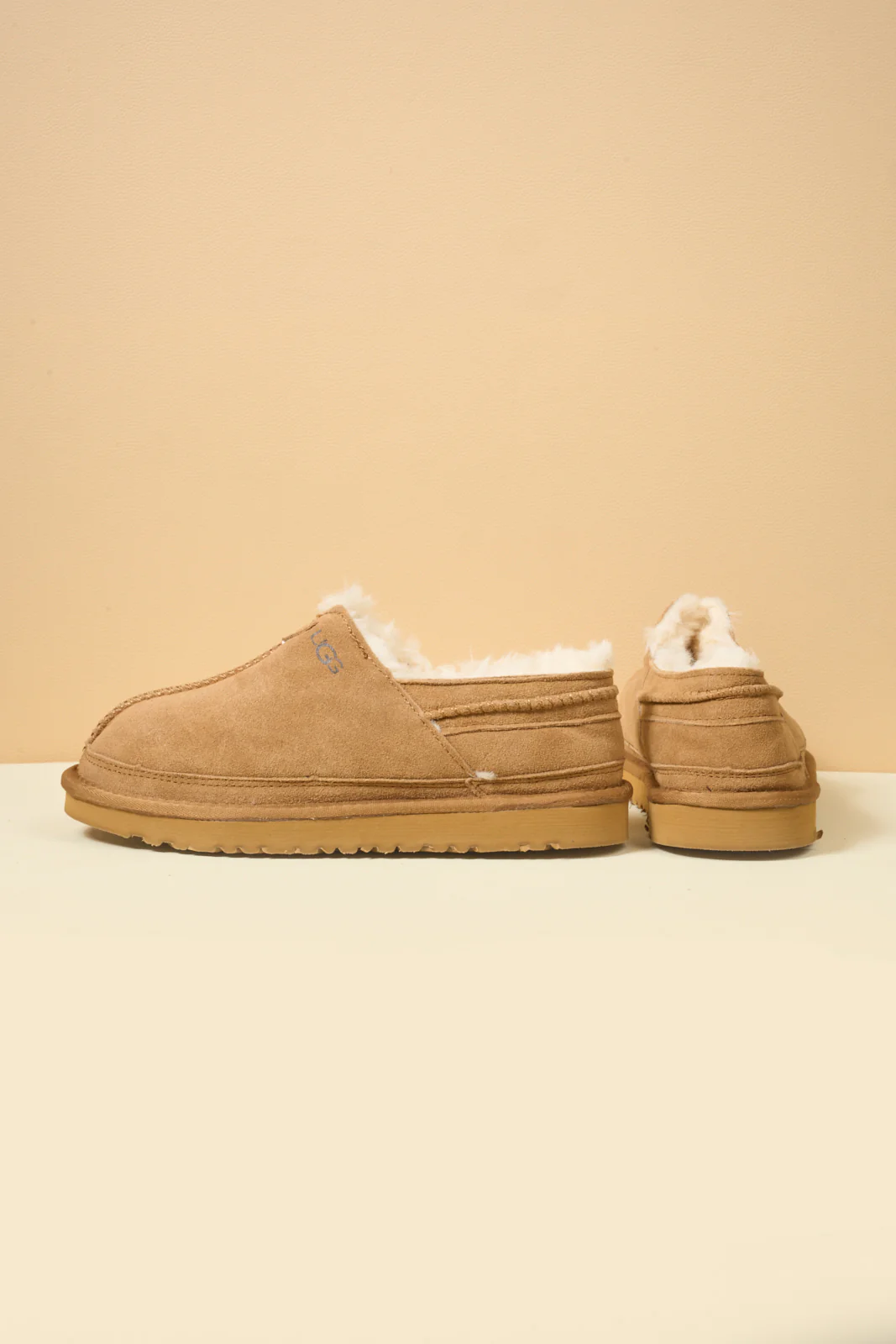 Smaibulun Ugg | Brisk Feels Wool Blend Slipper Boot - chestnut - Image 12