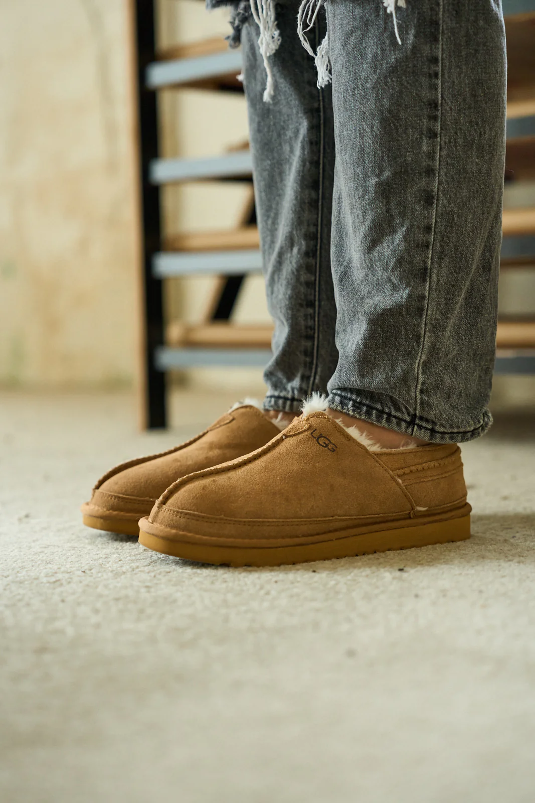 Smaibulun Ugg | Brisk Feels Wool Blend Slipper Boot - chestnut - Image 4