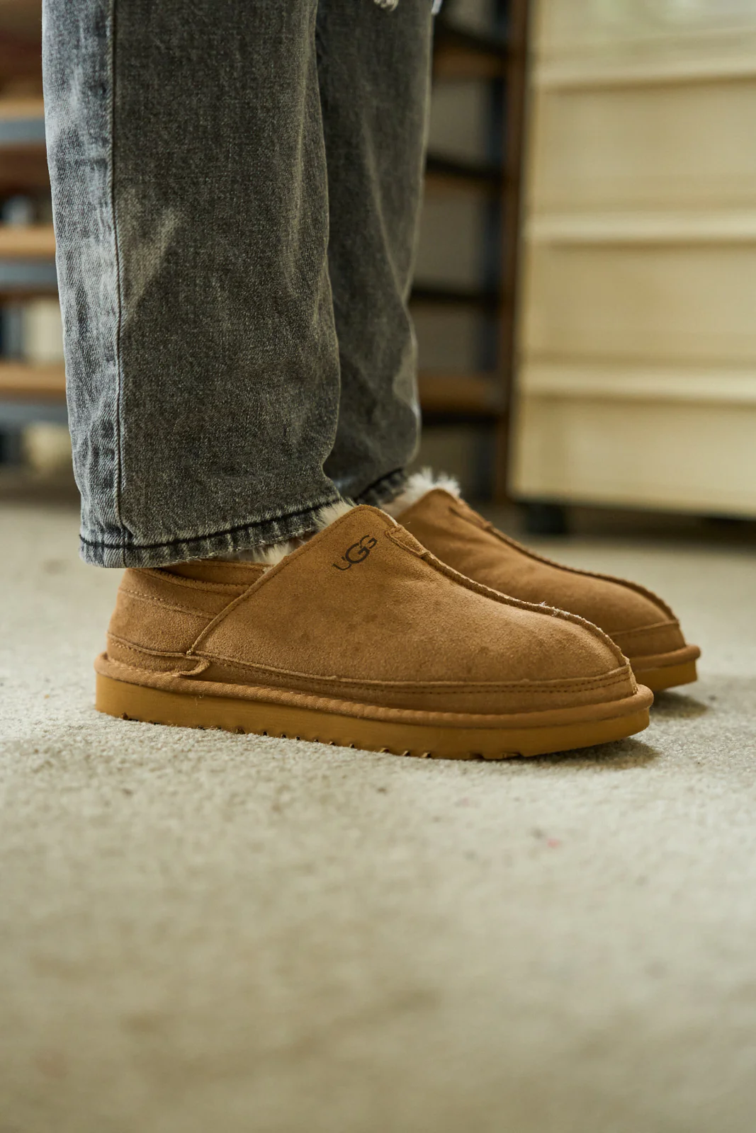 Smaibulun Ugg | Brisk Feels Wool Blend Slipper Boot - chestnut - Image 6