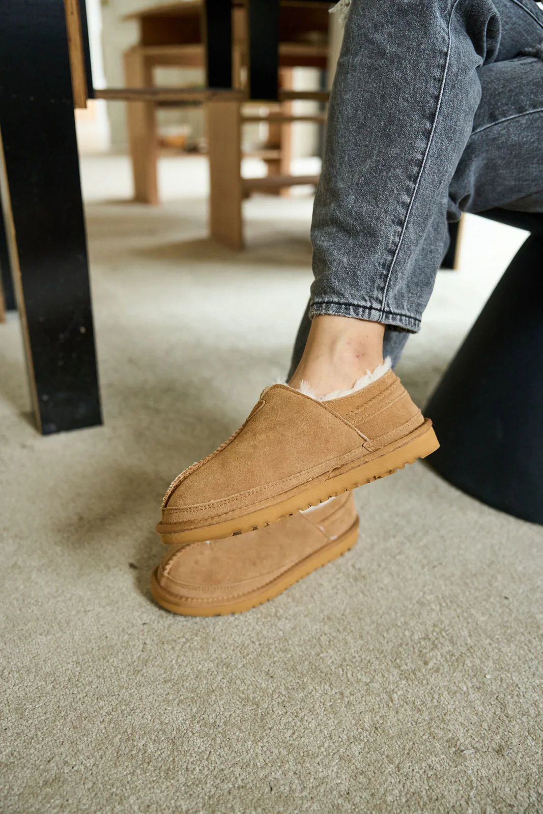 Smaibulun Ugg | Brisk Feels Wool Blend Slipper Boot - chestnut - Image 7