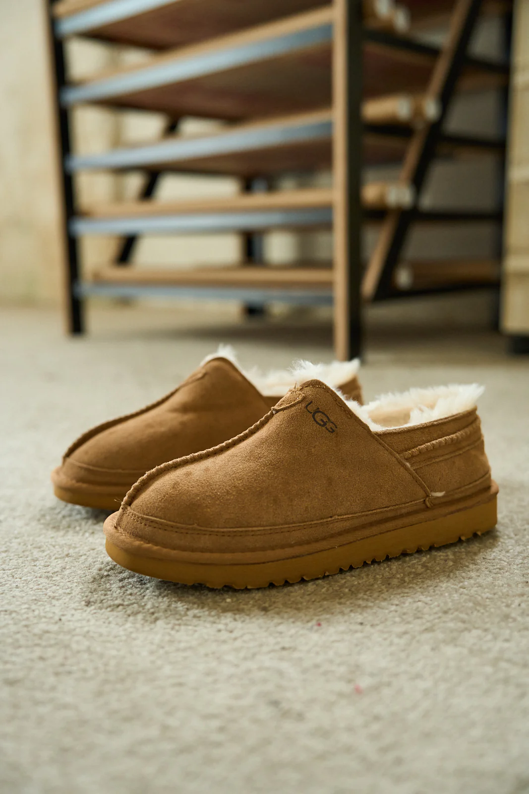 Smaibulun Ugg | Brisk Feels Wool Blend Slipper Boot - chestnut - Image 8