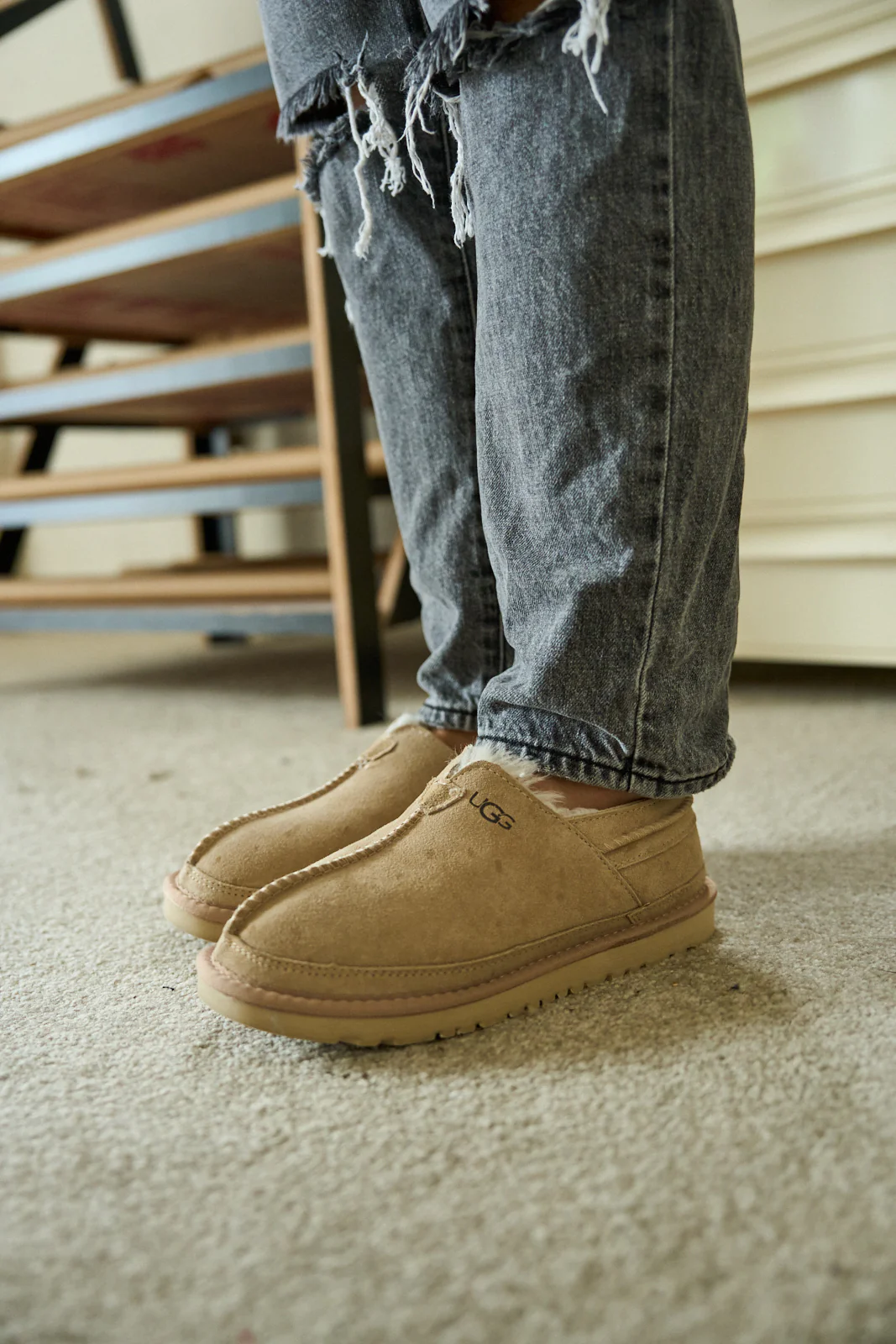 Smaibulun Ugg | Brisk Feels Wool Blend Slipper Boot - Sand - Image 2