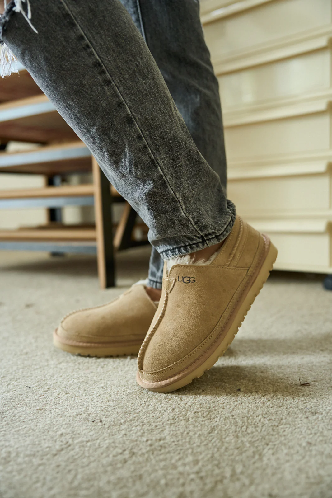 Smaibulun Ugg | Brisk Feels Wool Blend Slipper Boot - Sand - Image 3