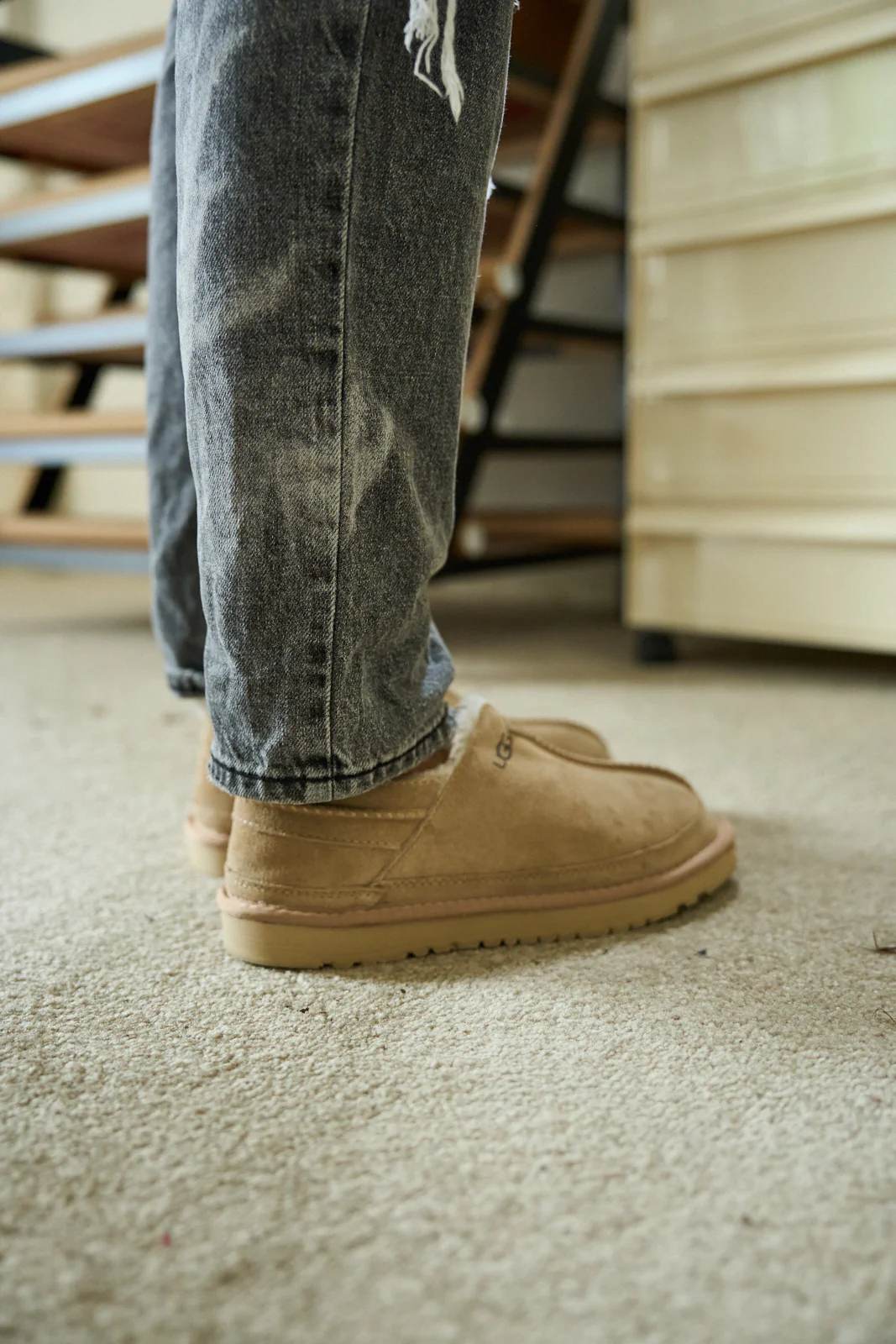 Smaibulun Ugg | Brisk Feels Wool Blend Slipper Boot - Sand - Image 4