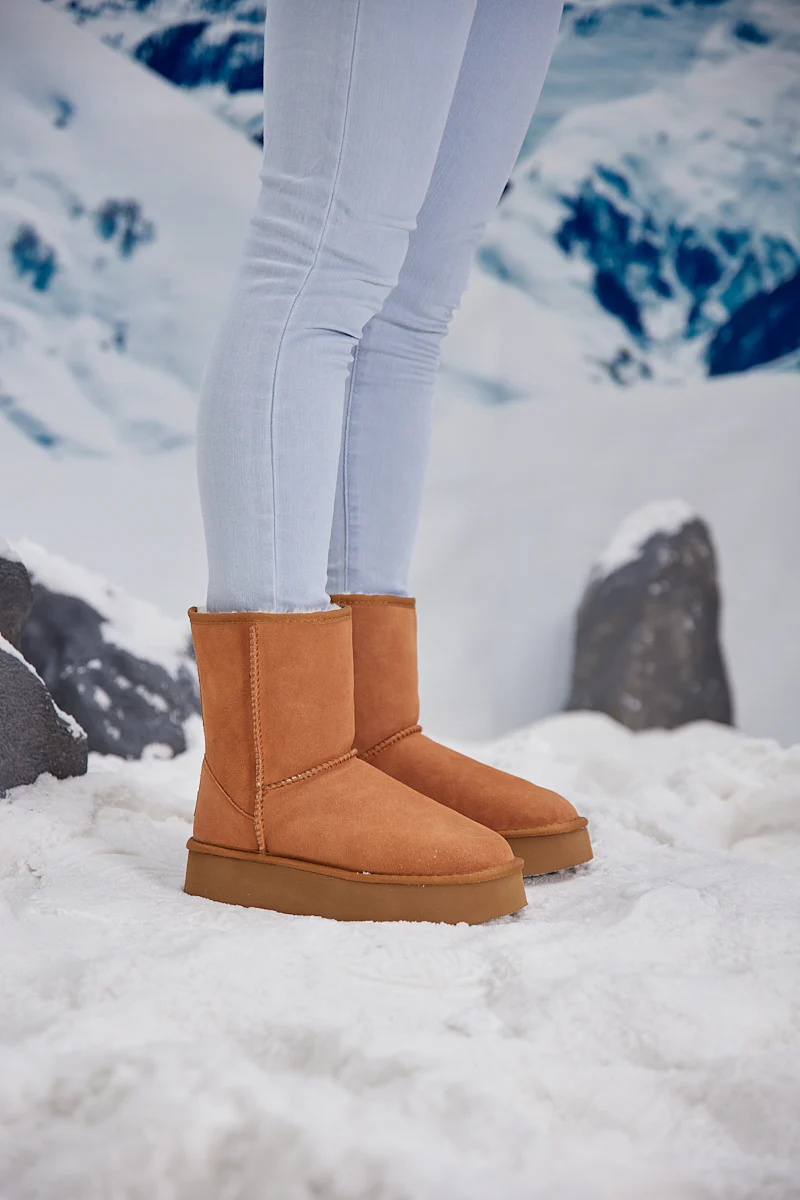 Smaibulun Ugg | Cloud Nine Platform Mini Boots - Chestnut - Image 7