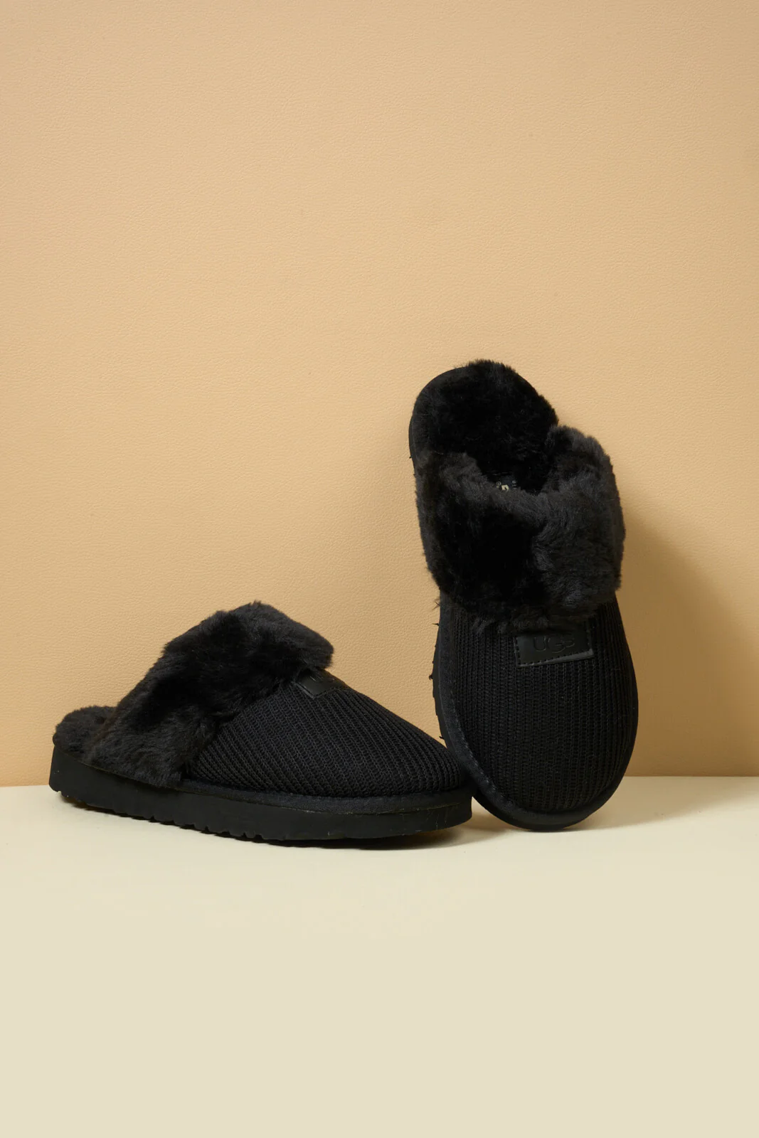 SMAIBULUN Ugg | Corduroy Knit Wool Blend Slipper - black - Image 11