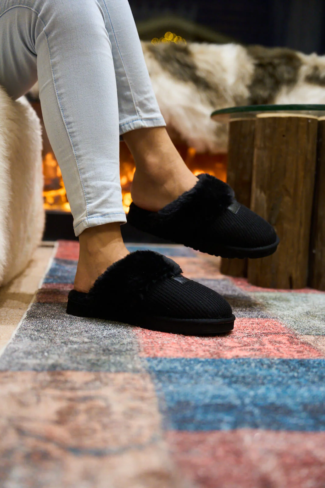 SMAIBULUN Ugg | Corduroy Knit Wool Blend Slipper - black - Image 6