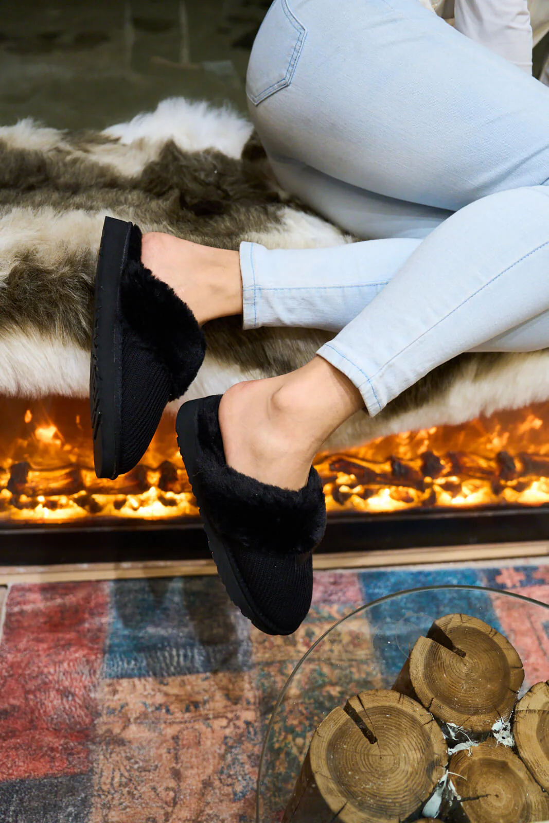SMAIBULUN Ugg | Corduroy Knit Wool Blend Slipper - black - Image 9