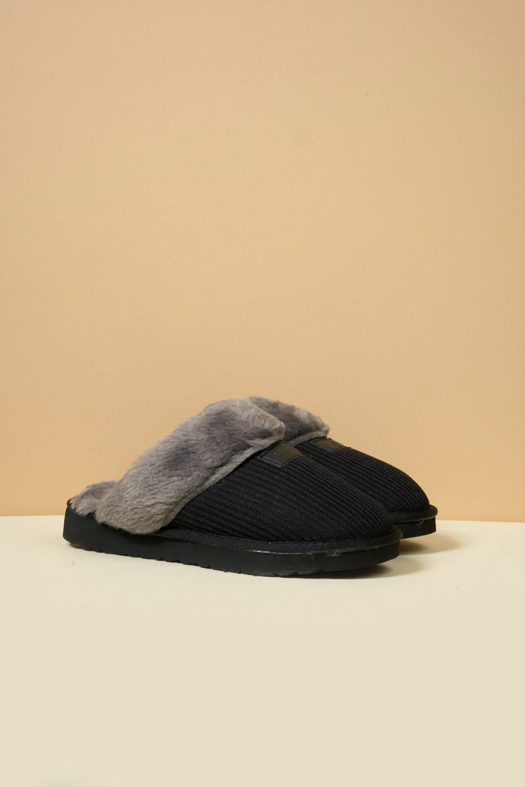 SMAIBULUN Ugg | Corduroy Knit Wool Blend Slipper - charcoal - Image 10