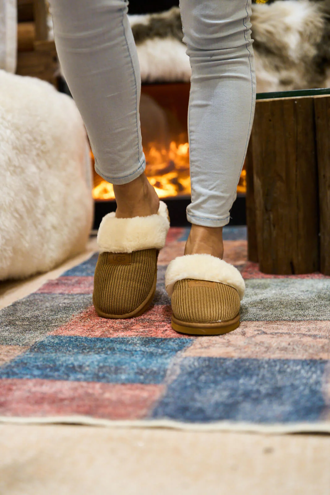 SMAIBULUN Ugg | Corduroy Knit Wool Blend Slipper - chestnut - Image 5